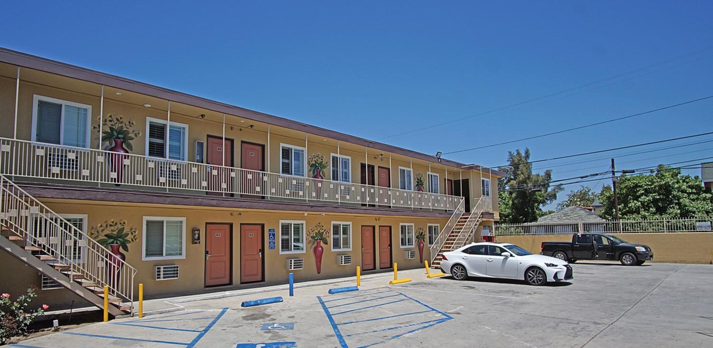 Rosa Bell Motel - Los Angeles