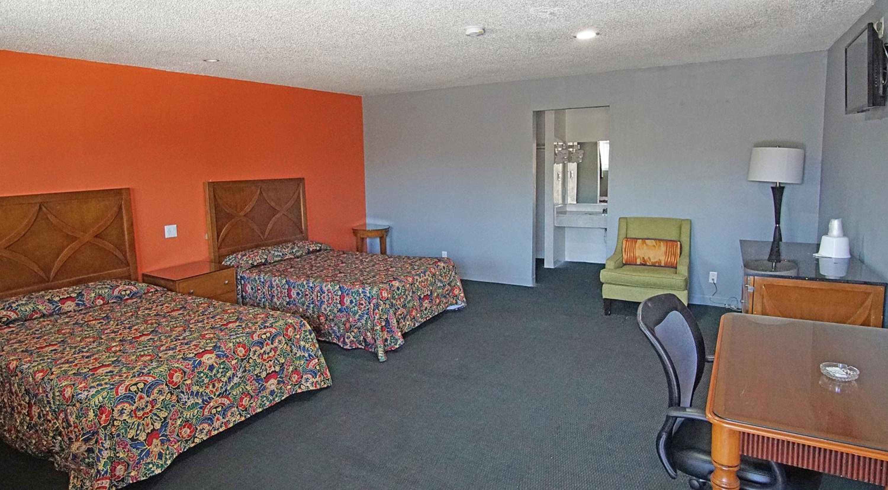 Los Angeles Inn & Suites - LAX