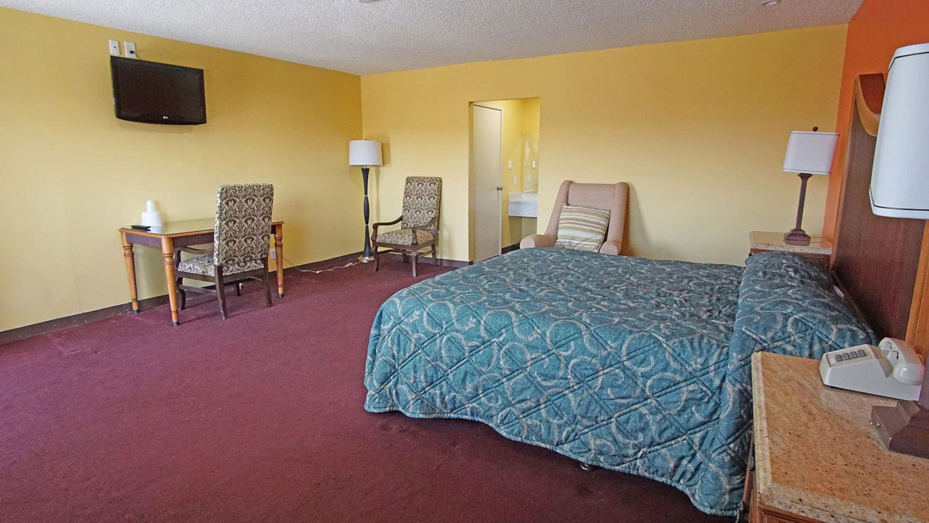 Los Angeles Inn & Suites - LAX