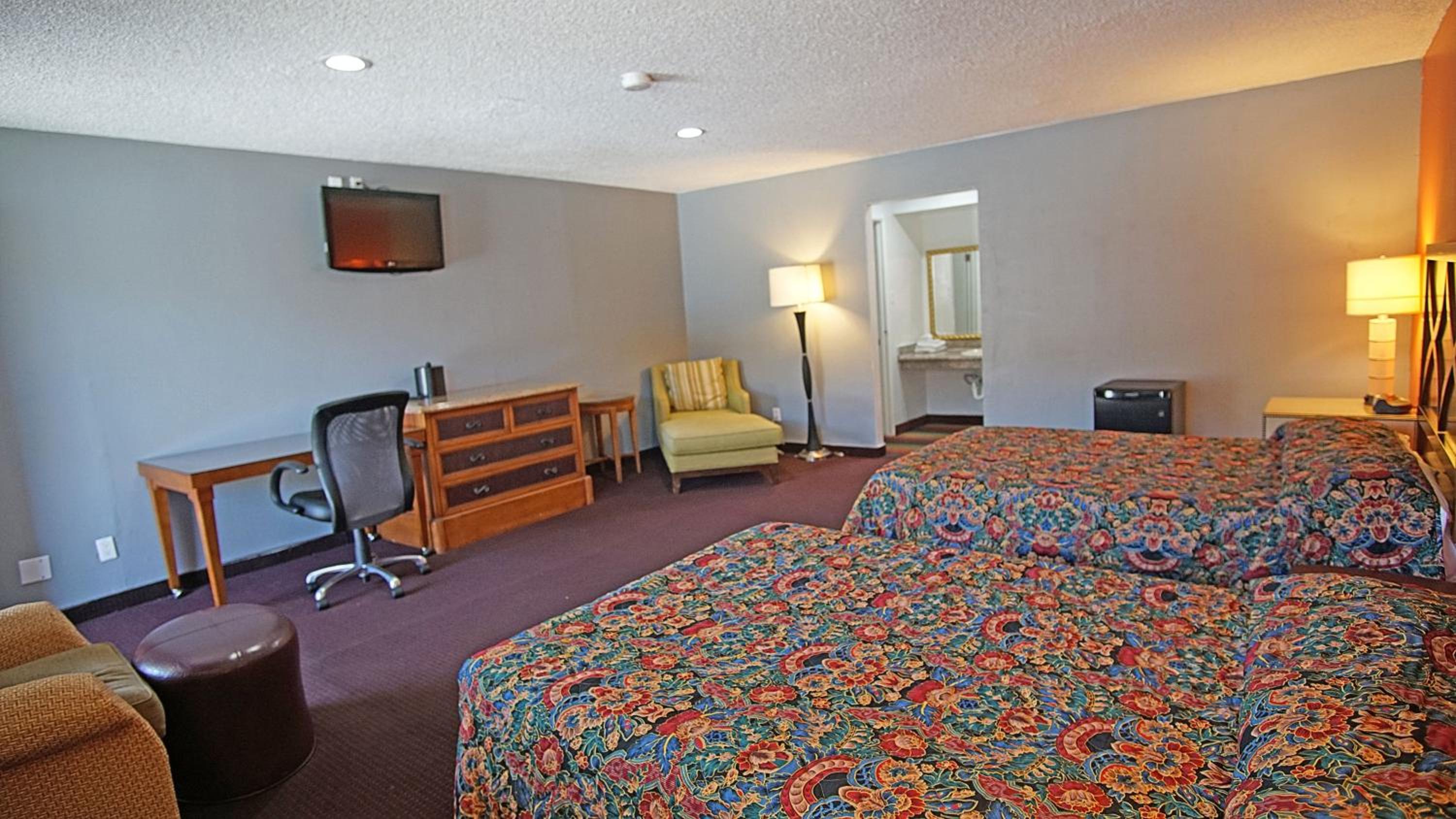 Los Angeles Inn & Suites - LAX