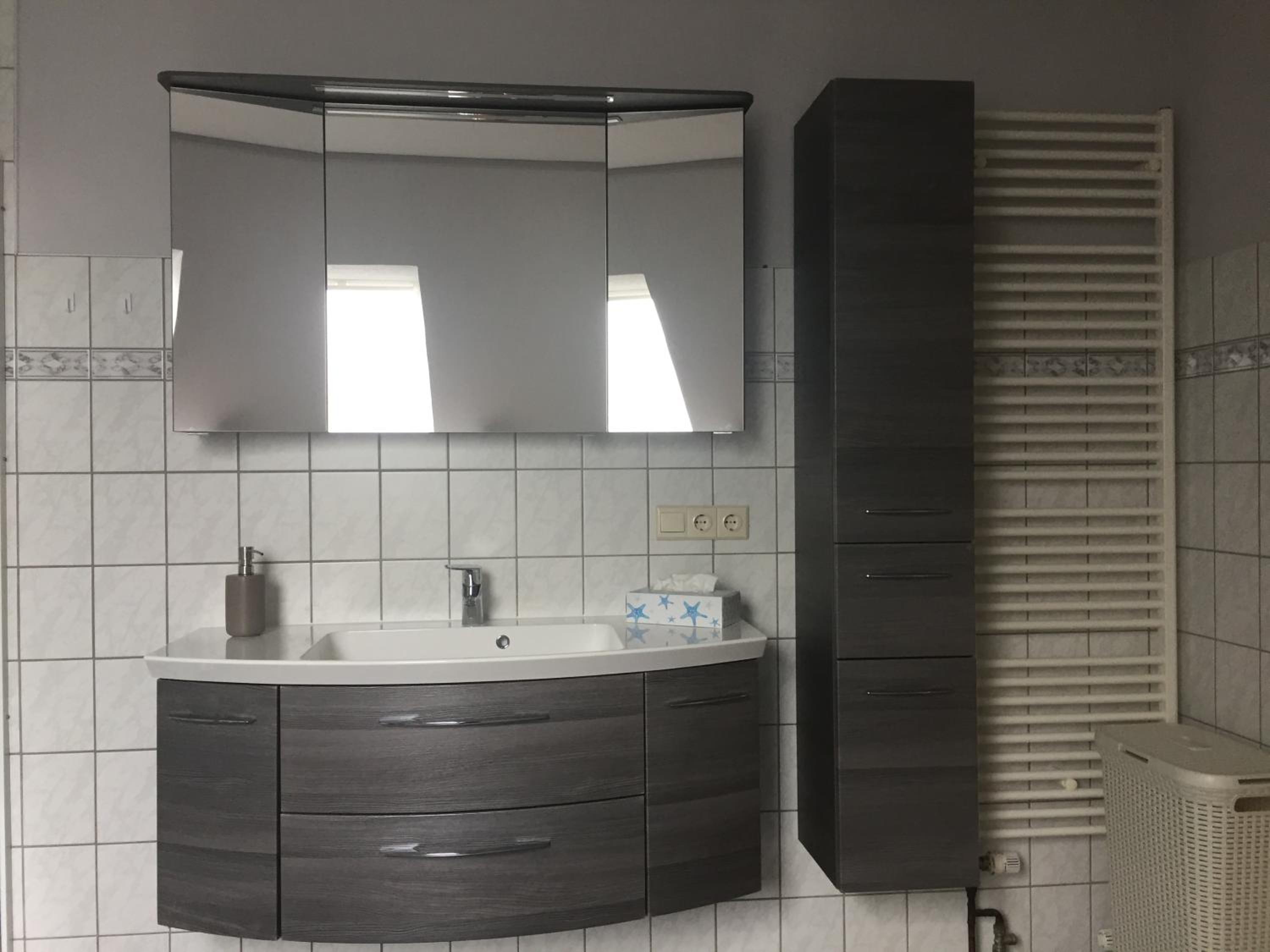 Ferienwohnung Geli en Tönning — bathroom