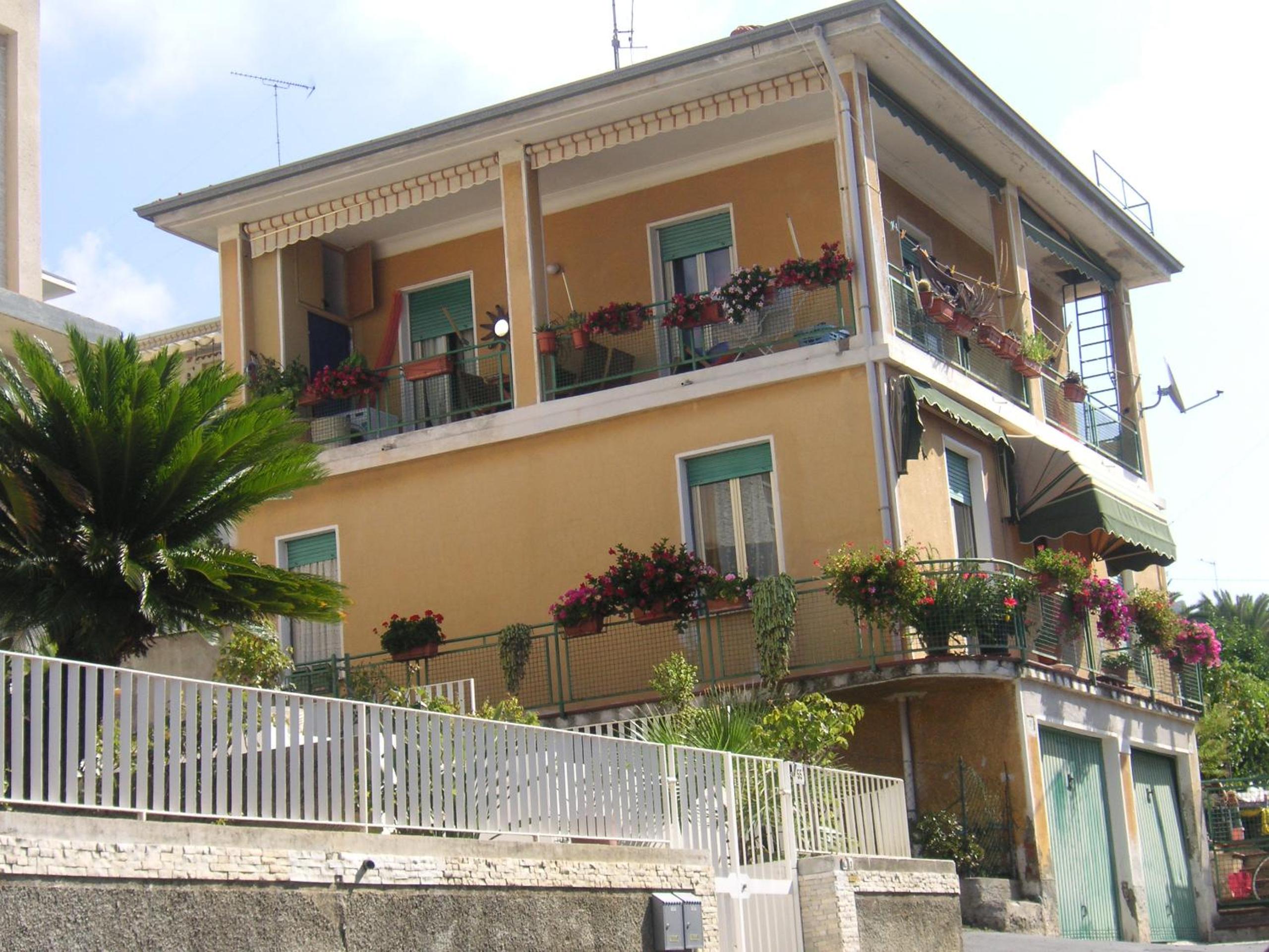 Narciso - Sanremo Apartments view 2