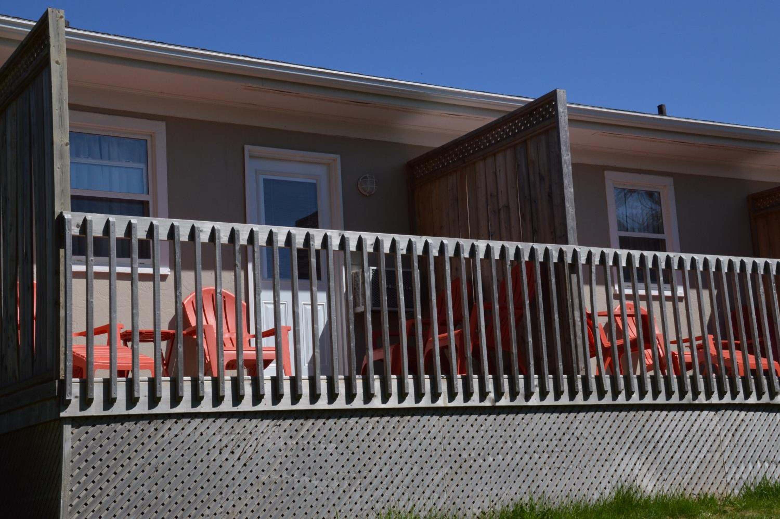 Summerside Vacations - Sunny Isle Motel - Property Image 7