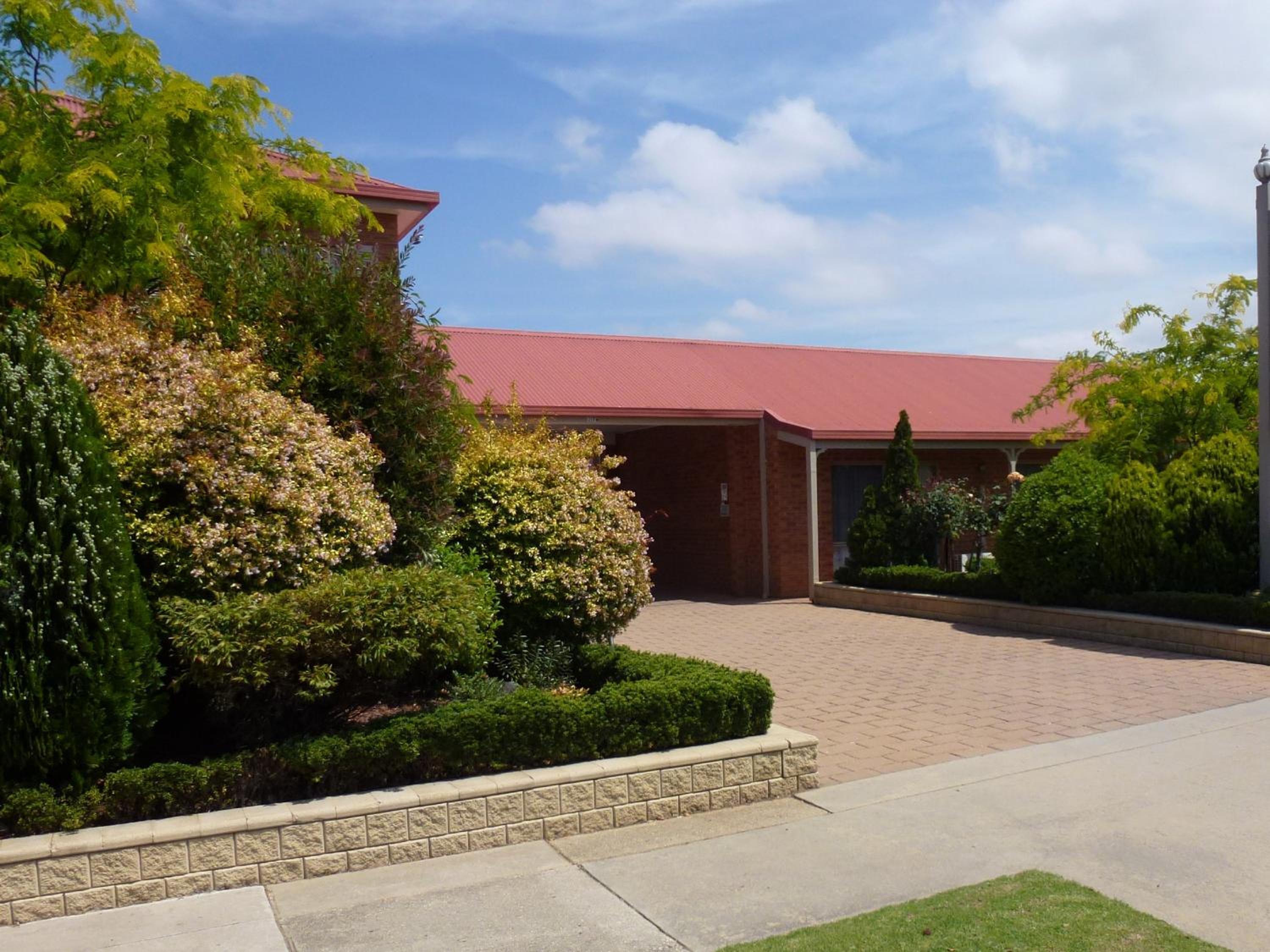 Colonial Motor Inn Bairnsdale Golden Chain Property
