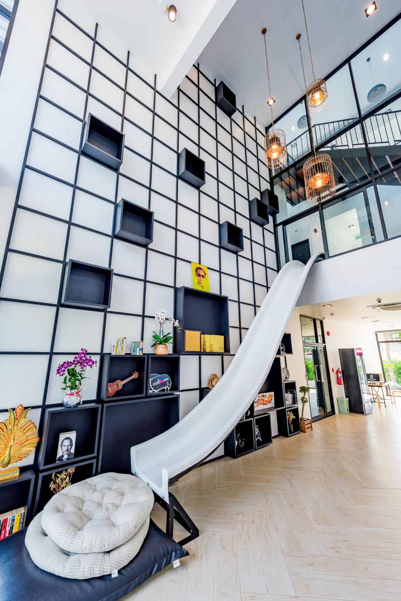 Book a Bed Poshtel - SHA Plus