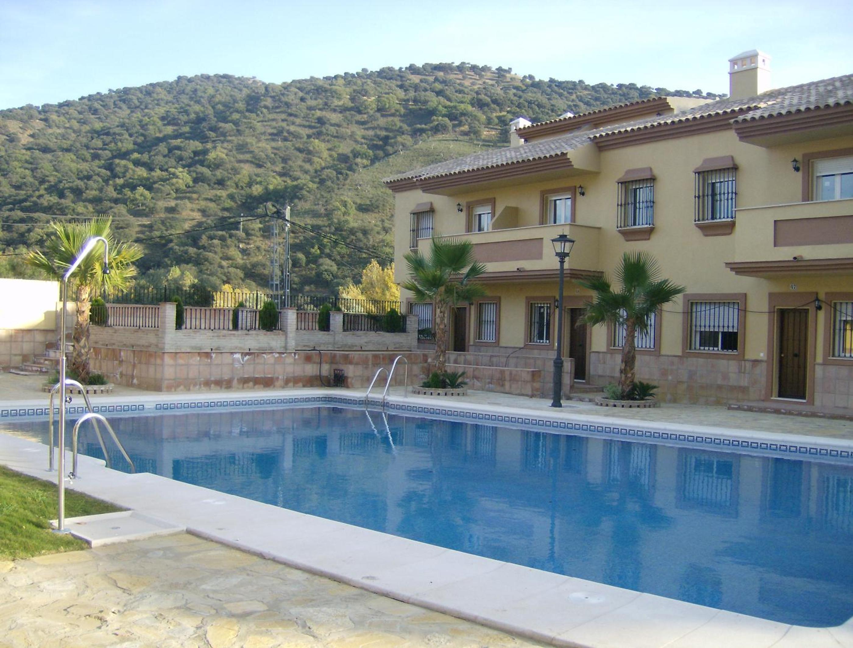 Casa Estacion de Benaojan view 4