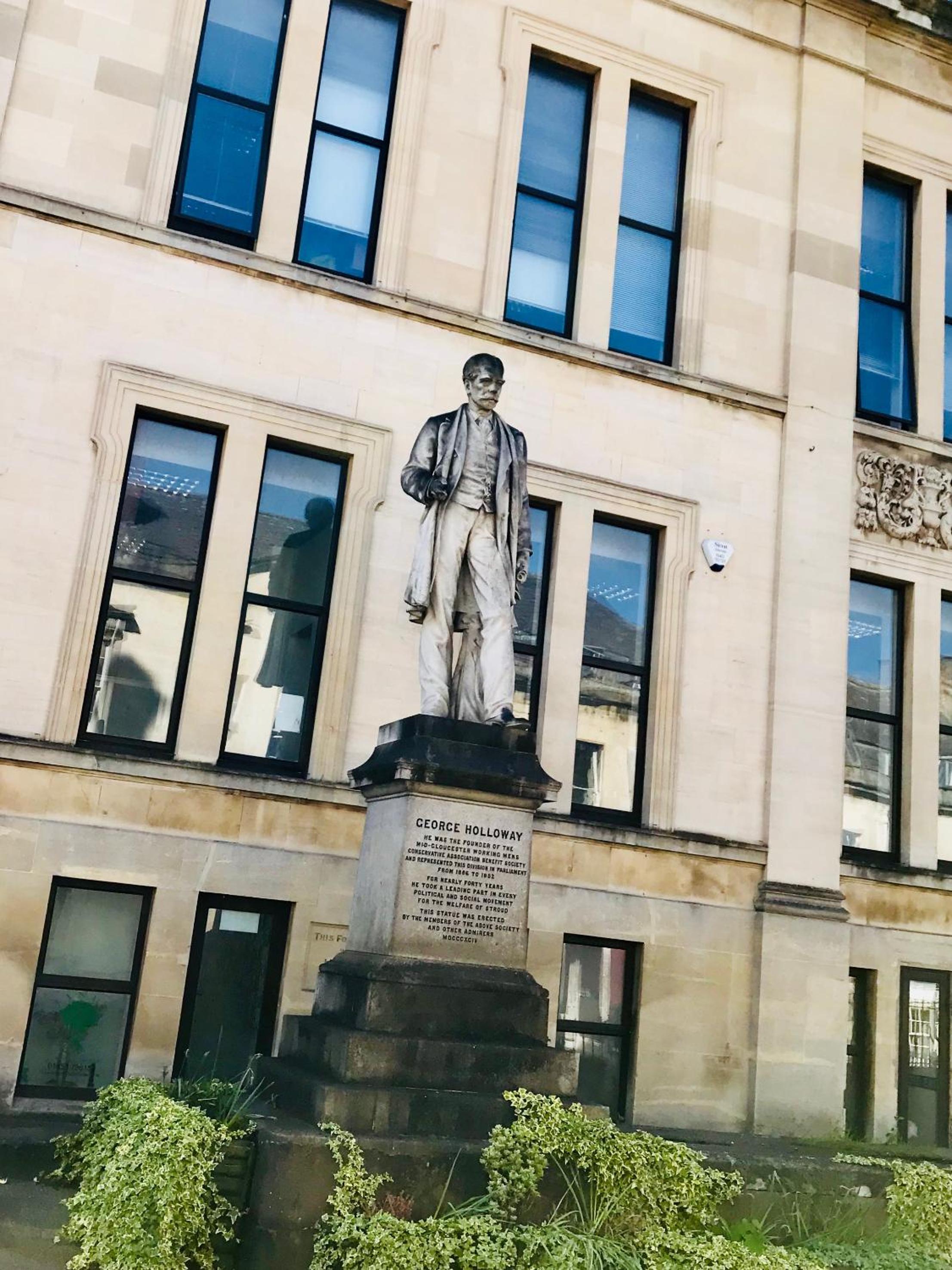 Stroud Vacations - Upper Highview - Self Catering Apartment, fpventures Stroud - Property Image 13