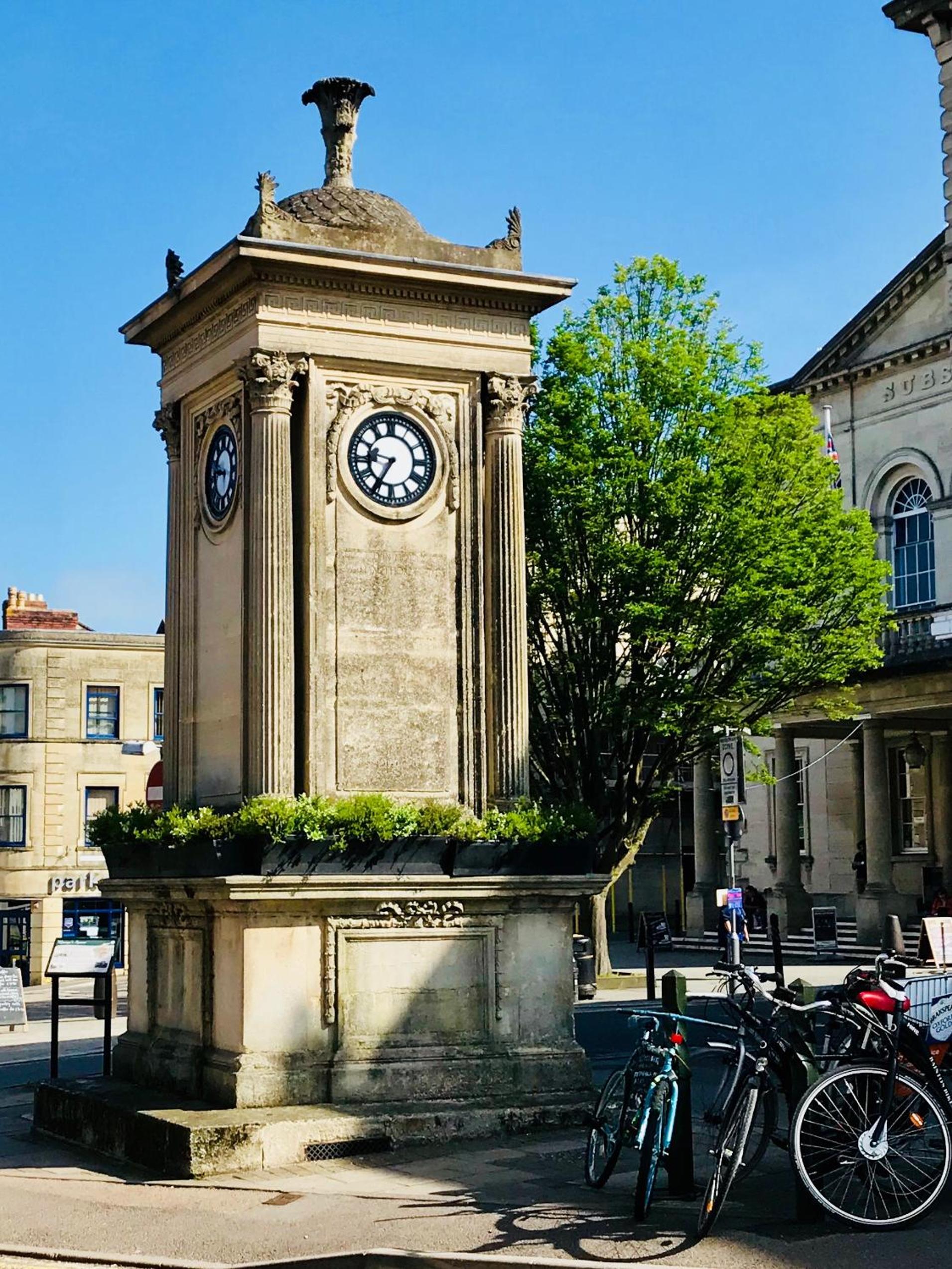 Stroud Vacations - Upper Highview - Self Catering Apartment, fpventures Stroud - Property Image 4