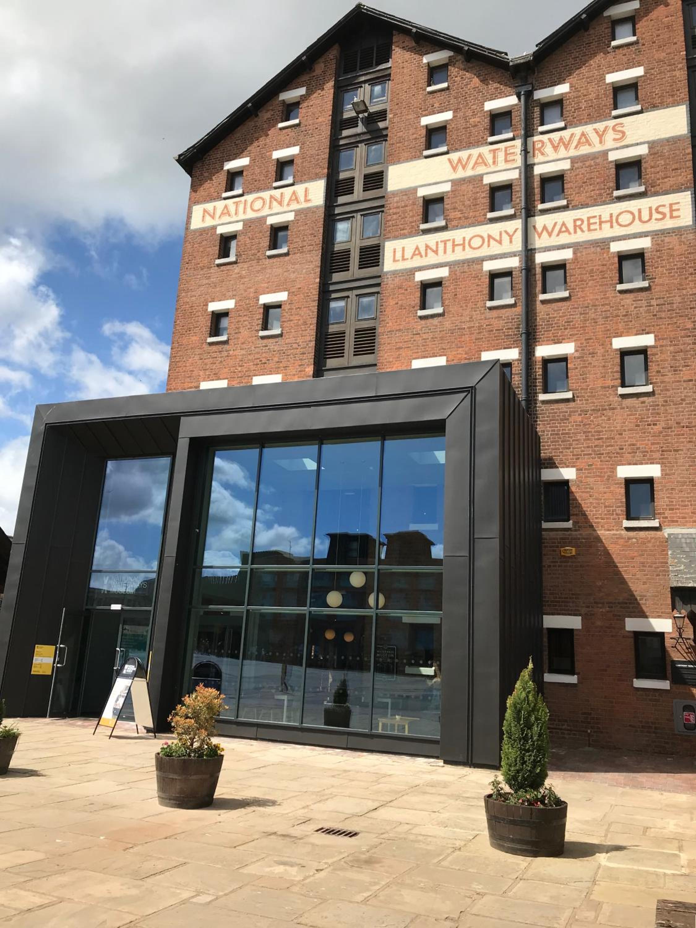 Stroud Vacations - Upper Highview - Self Catering Apartment, fpventures Stroud - Property Image 19