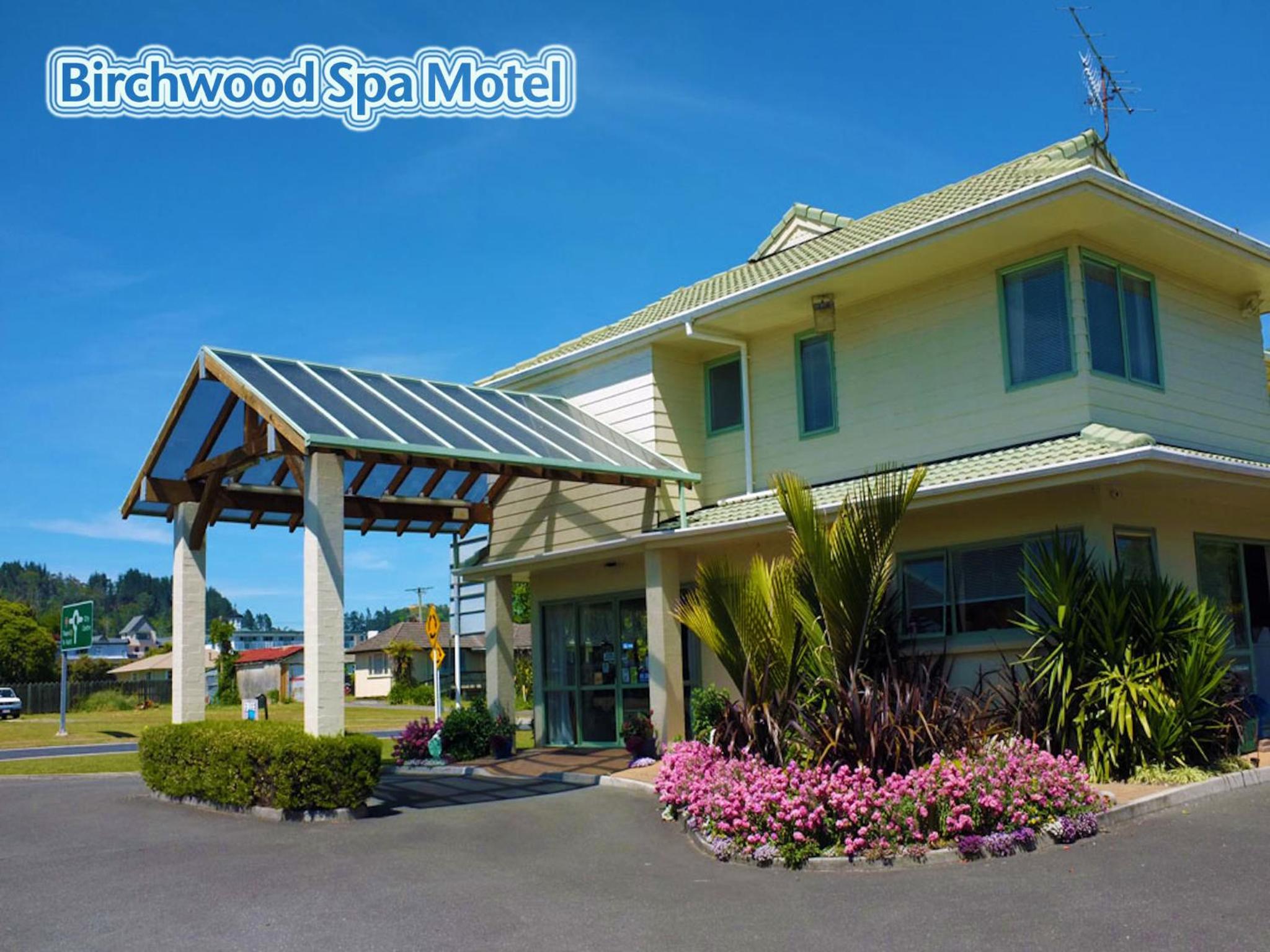 Birchwood Spa Motel