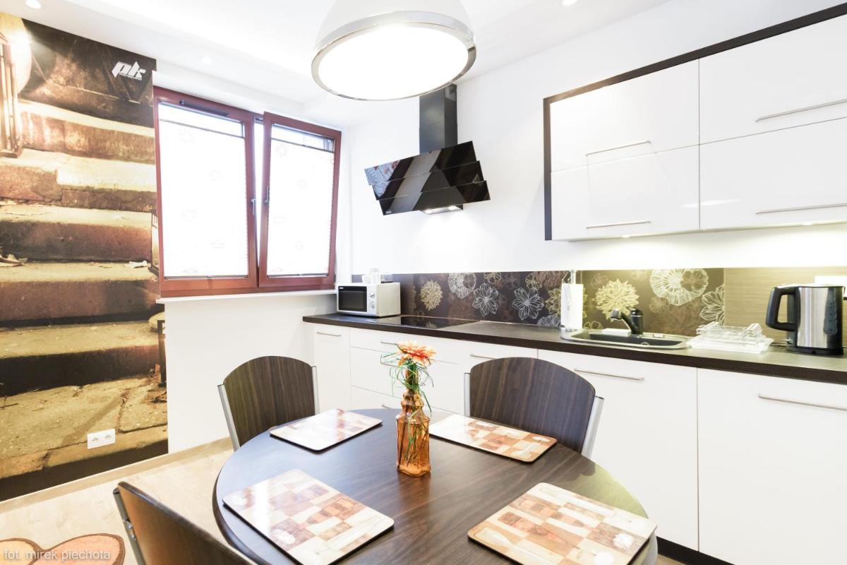 P&O Serviced Apartments FABRYCZNA