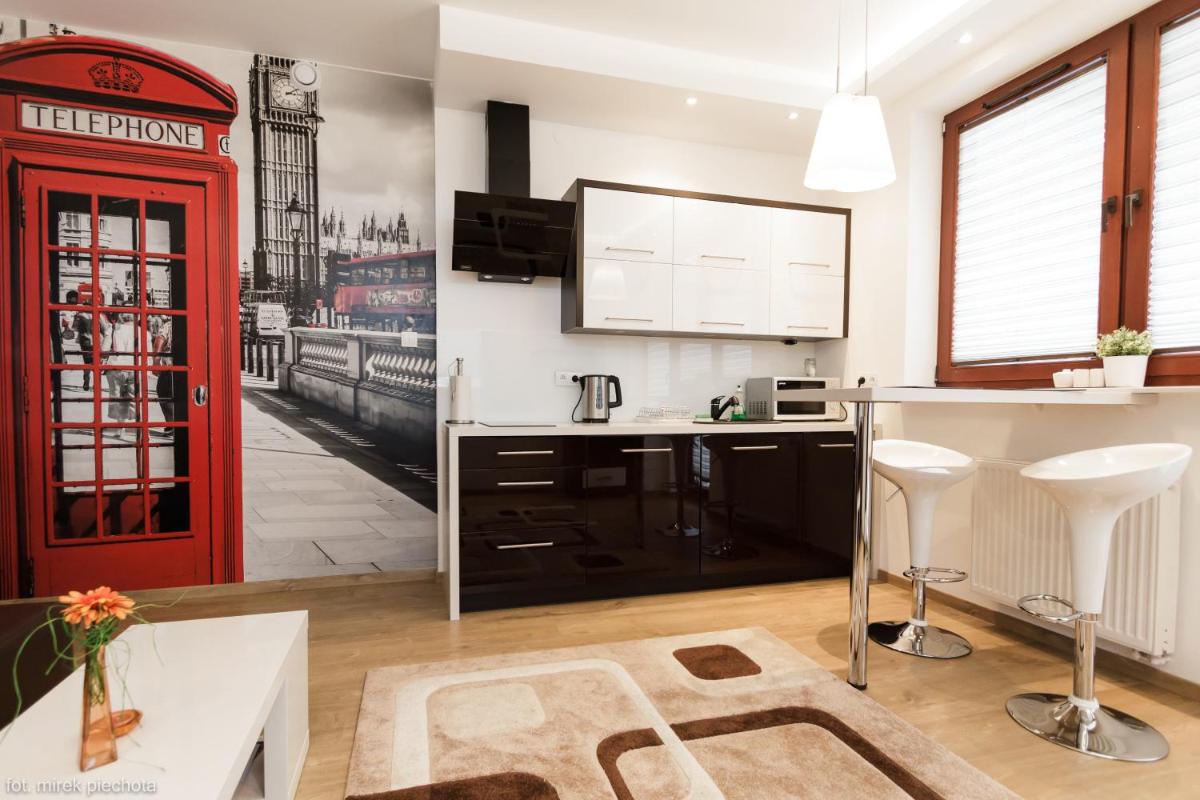 P&O Serviced Apartments FABRYCZNA