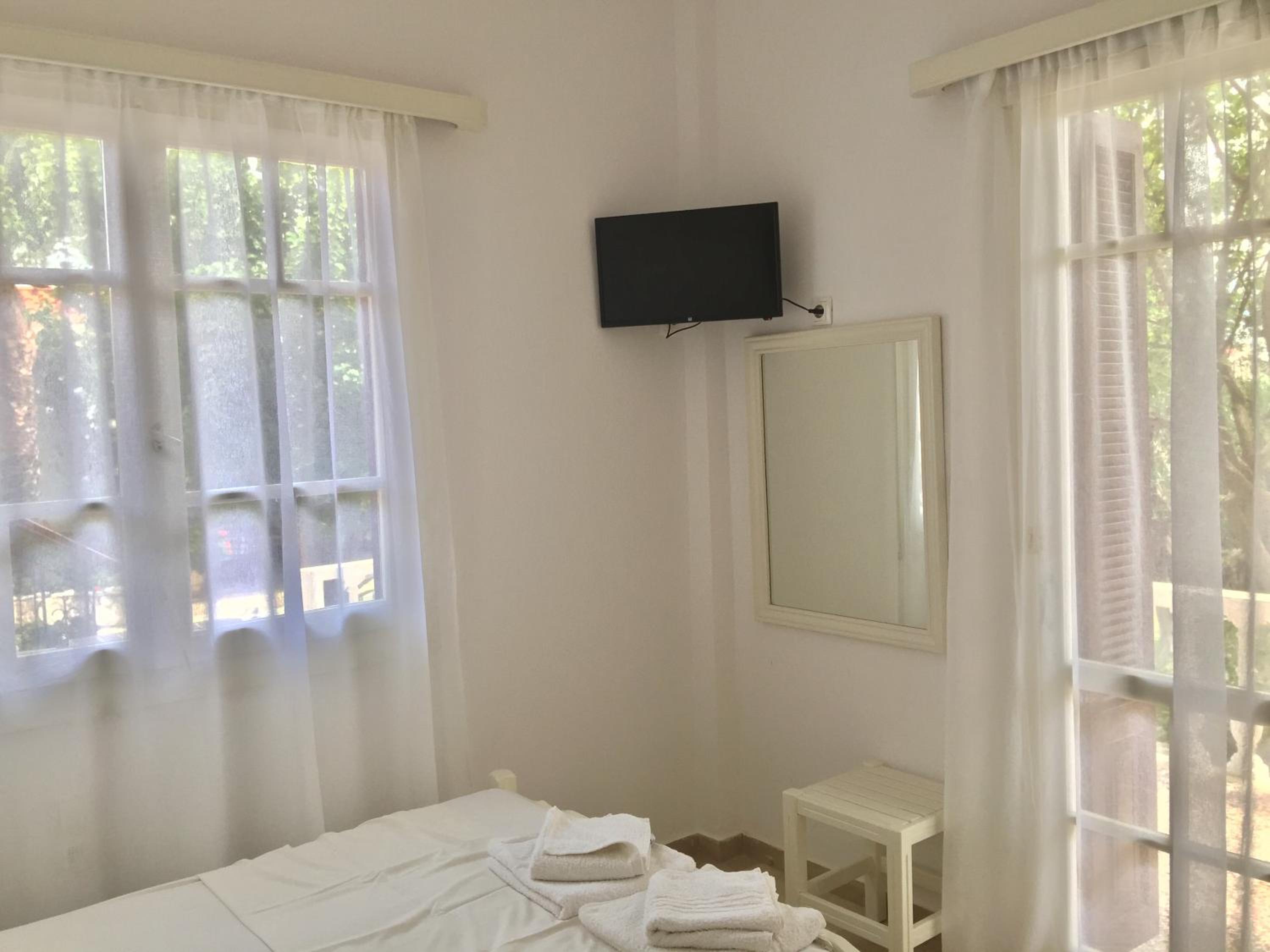 Margarita Apartments