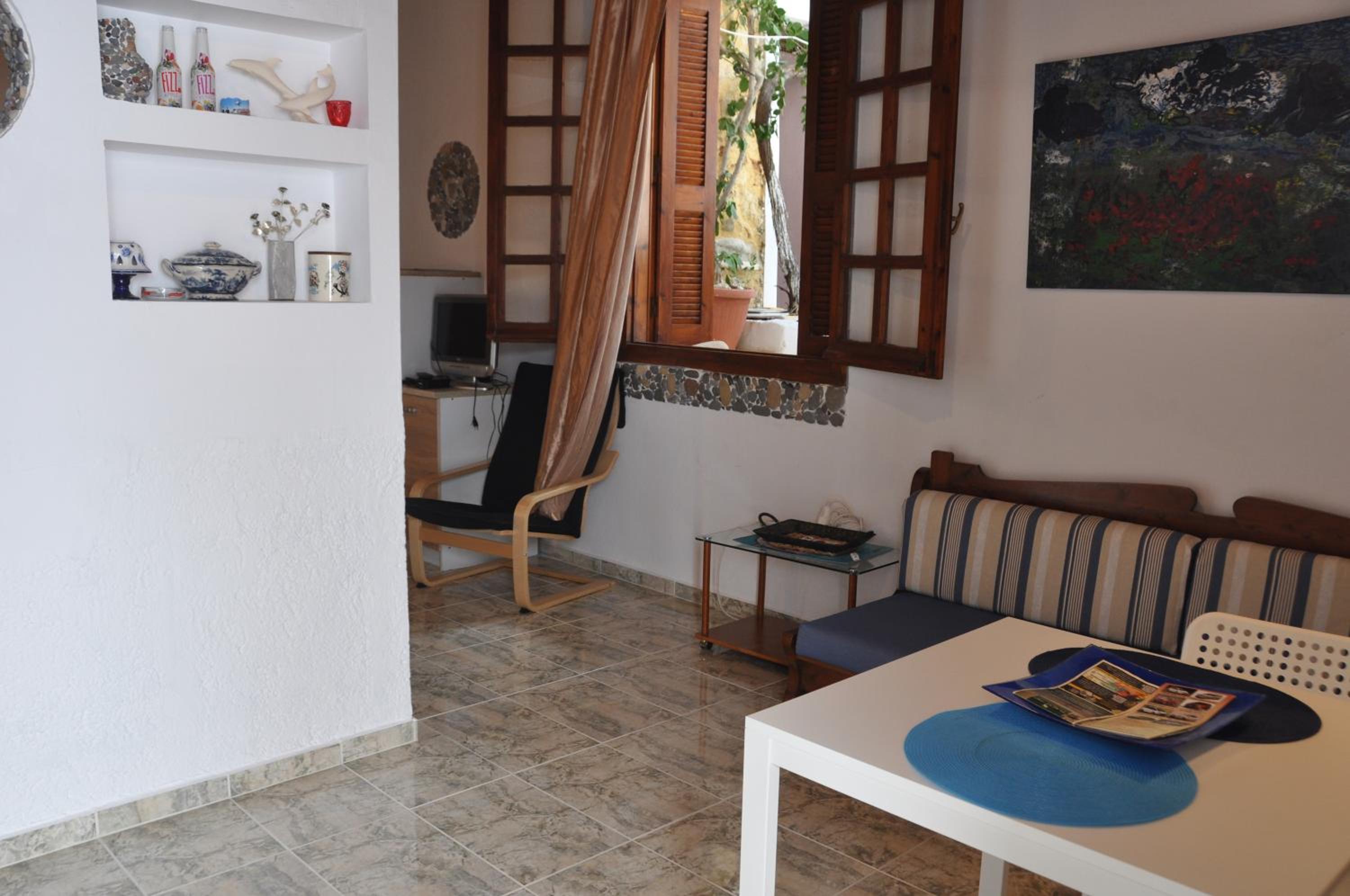 Beach Studio next to the center view 2