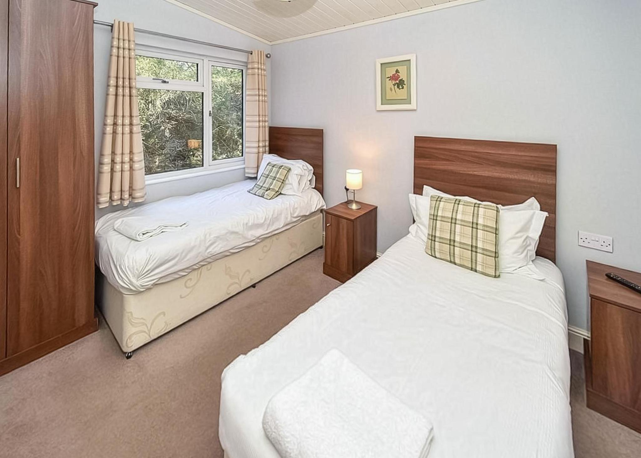 Warren Lodges