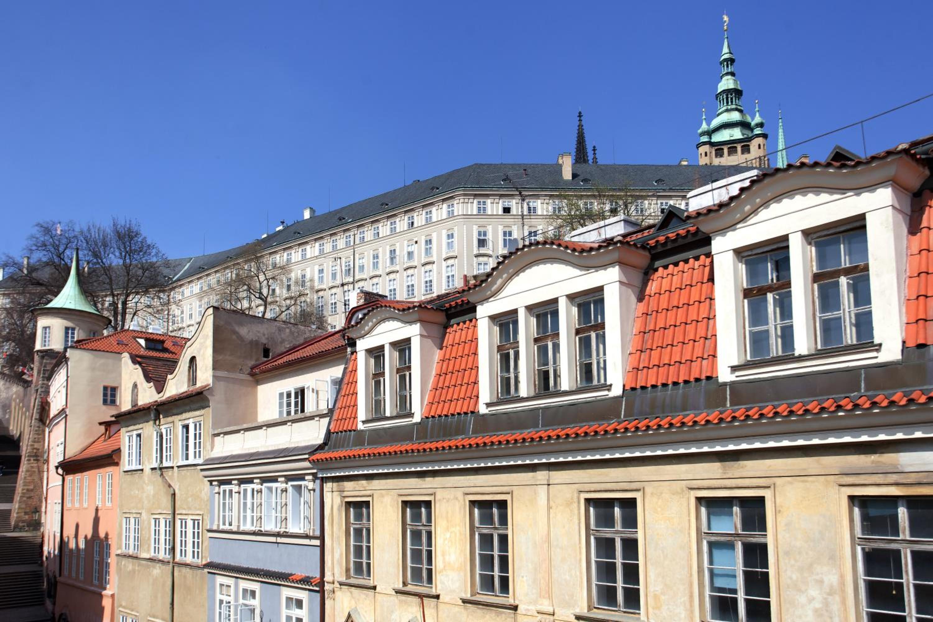 Residence Thunovska