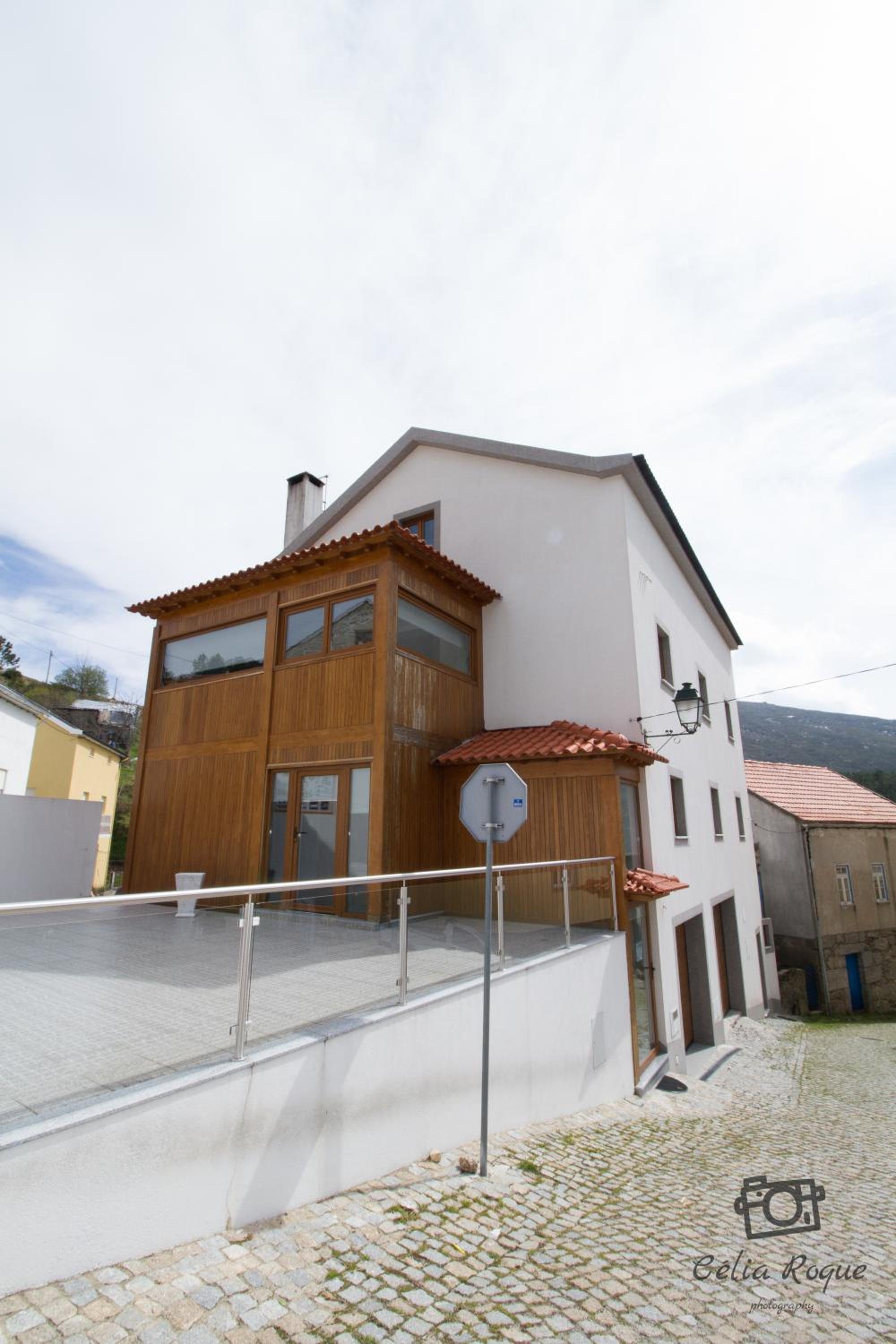 Casa do Telheiro view 2