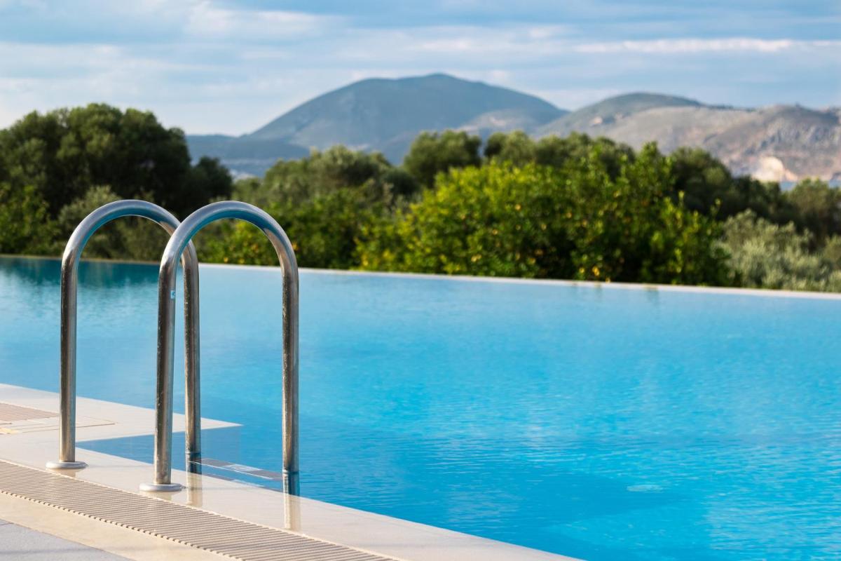 Phaedra Suites photo 5