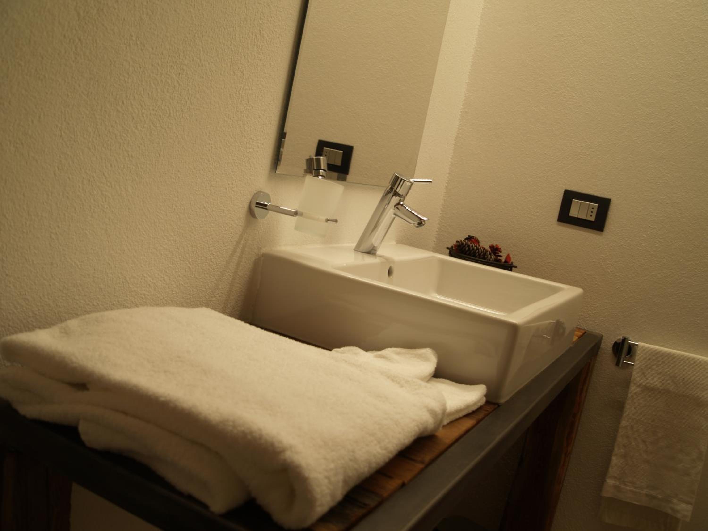 Photo 52