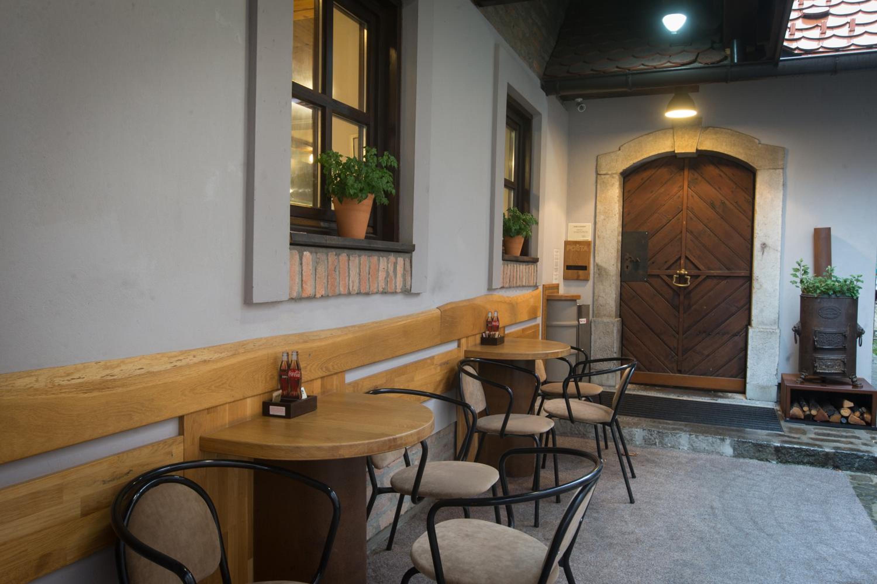 Photo 35 sur 53 de GLUTEN FREE Bed & Breakfast Dežela Okusov
