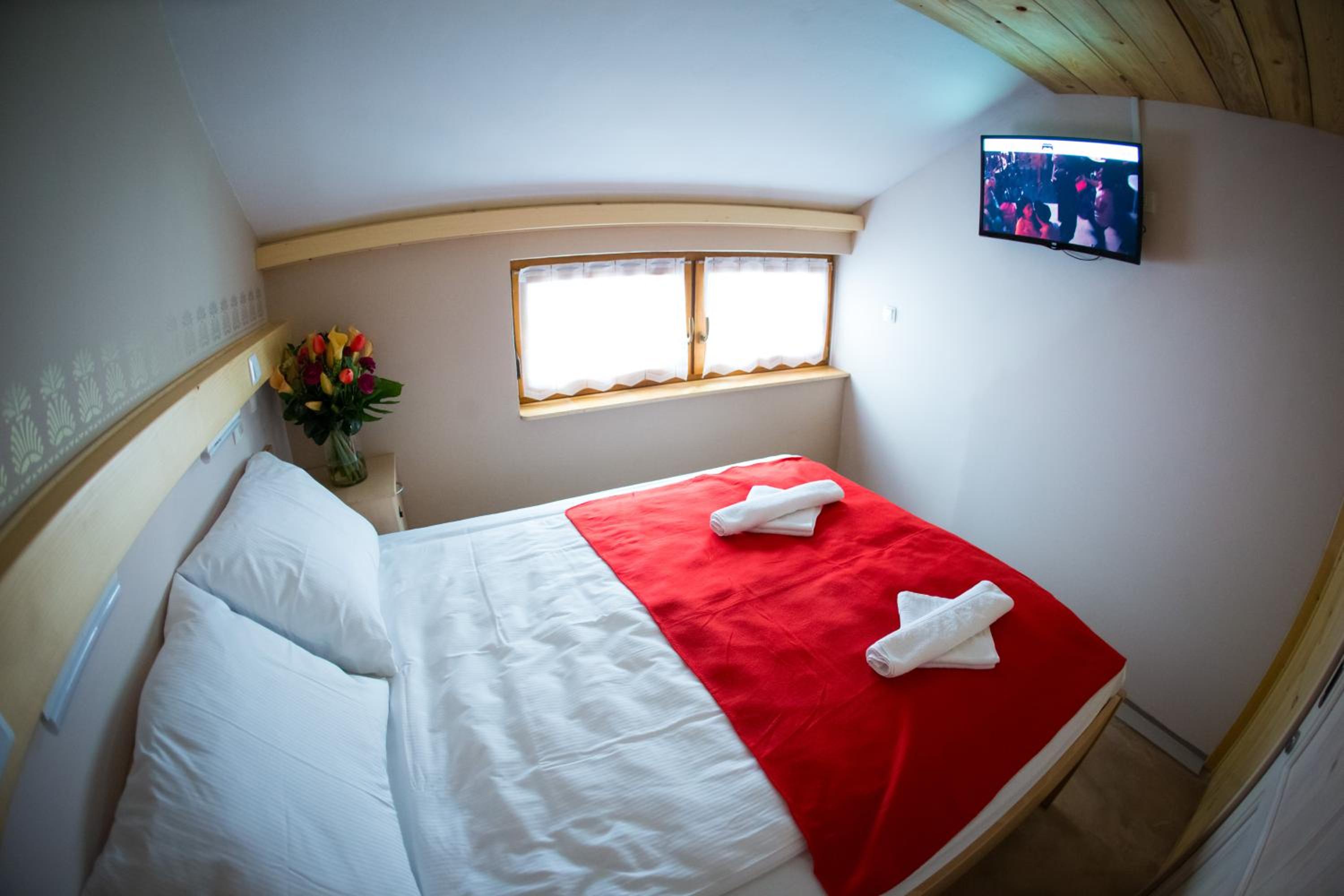 Photo 18 sur 53 de GLUTEN FREE Bed & Breakfast Dežela Okusov