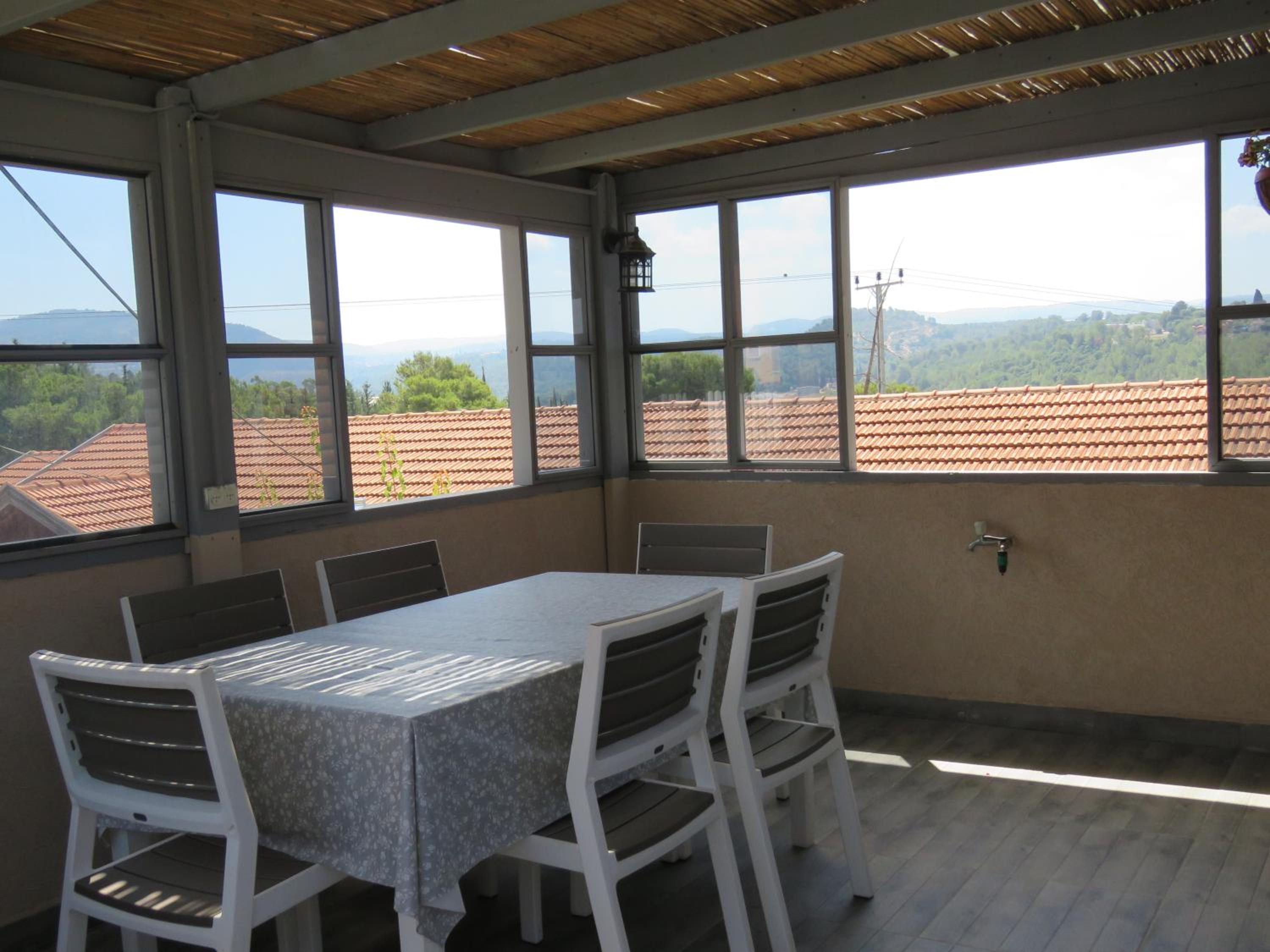 בין יער לים, photo 17