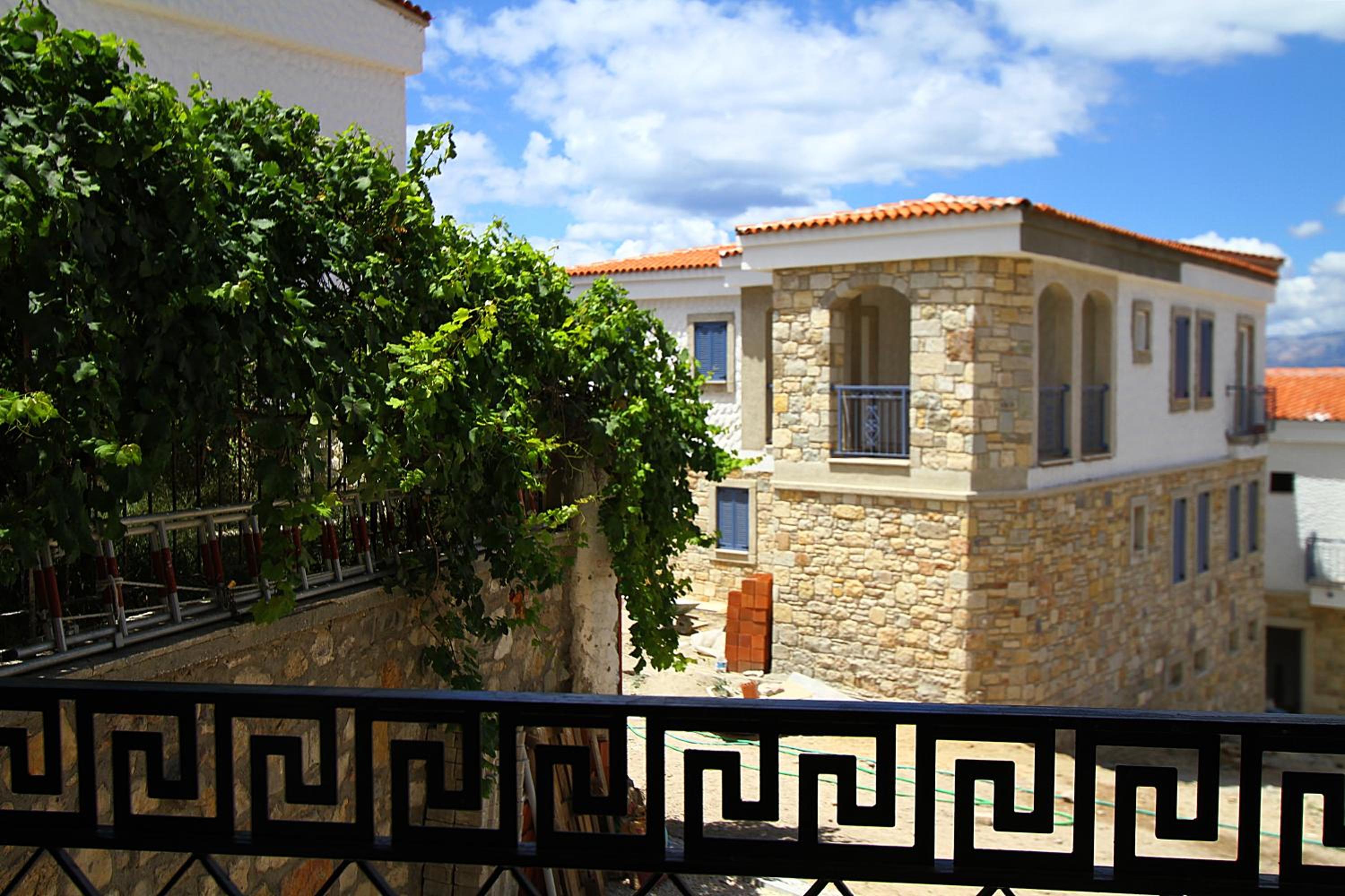 Çeşme Kale Taş Apart - Image 22