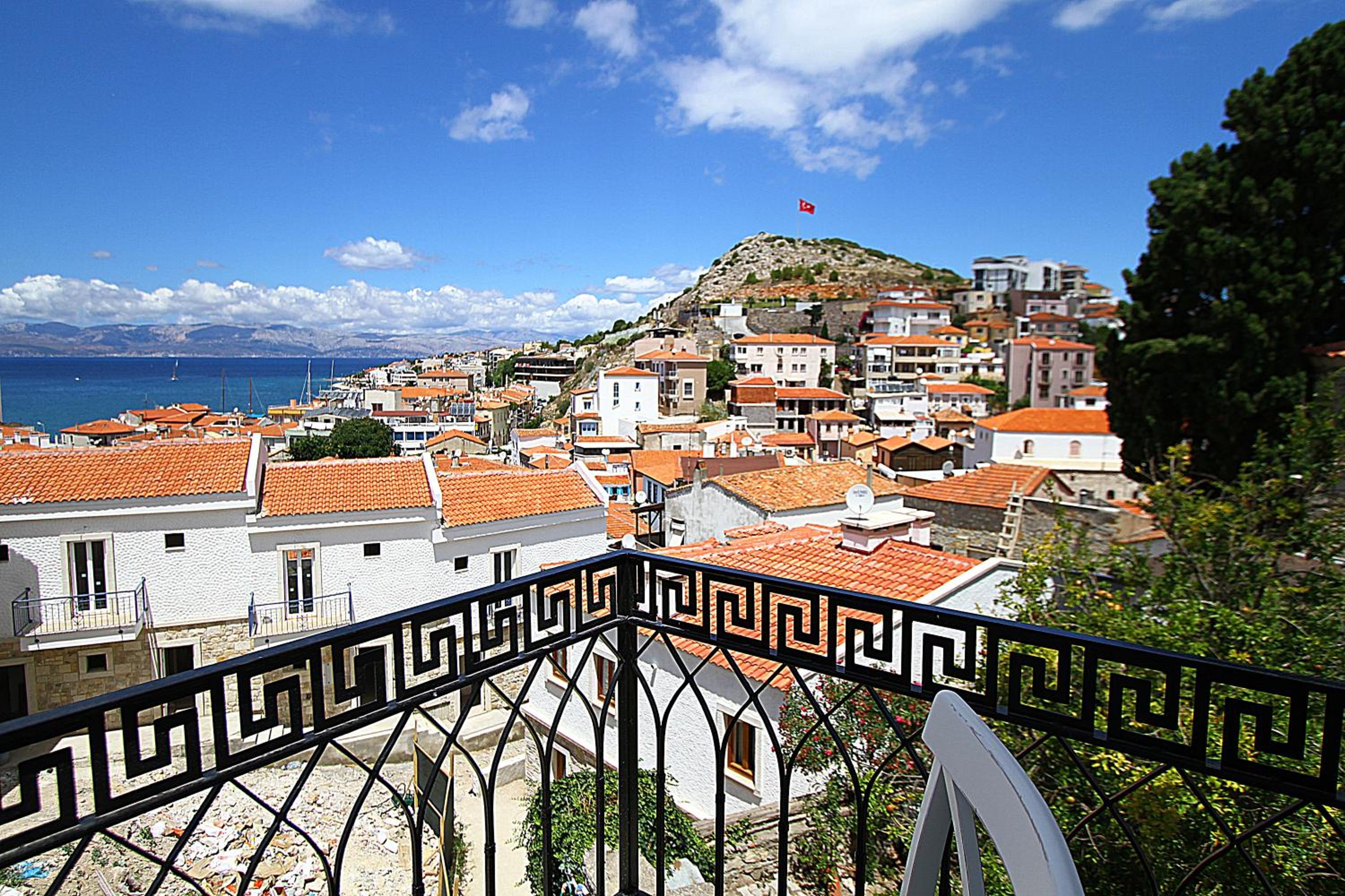 Çeşme Kale Taş Apart - Image 9