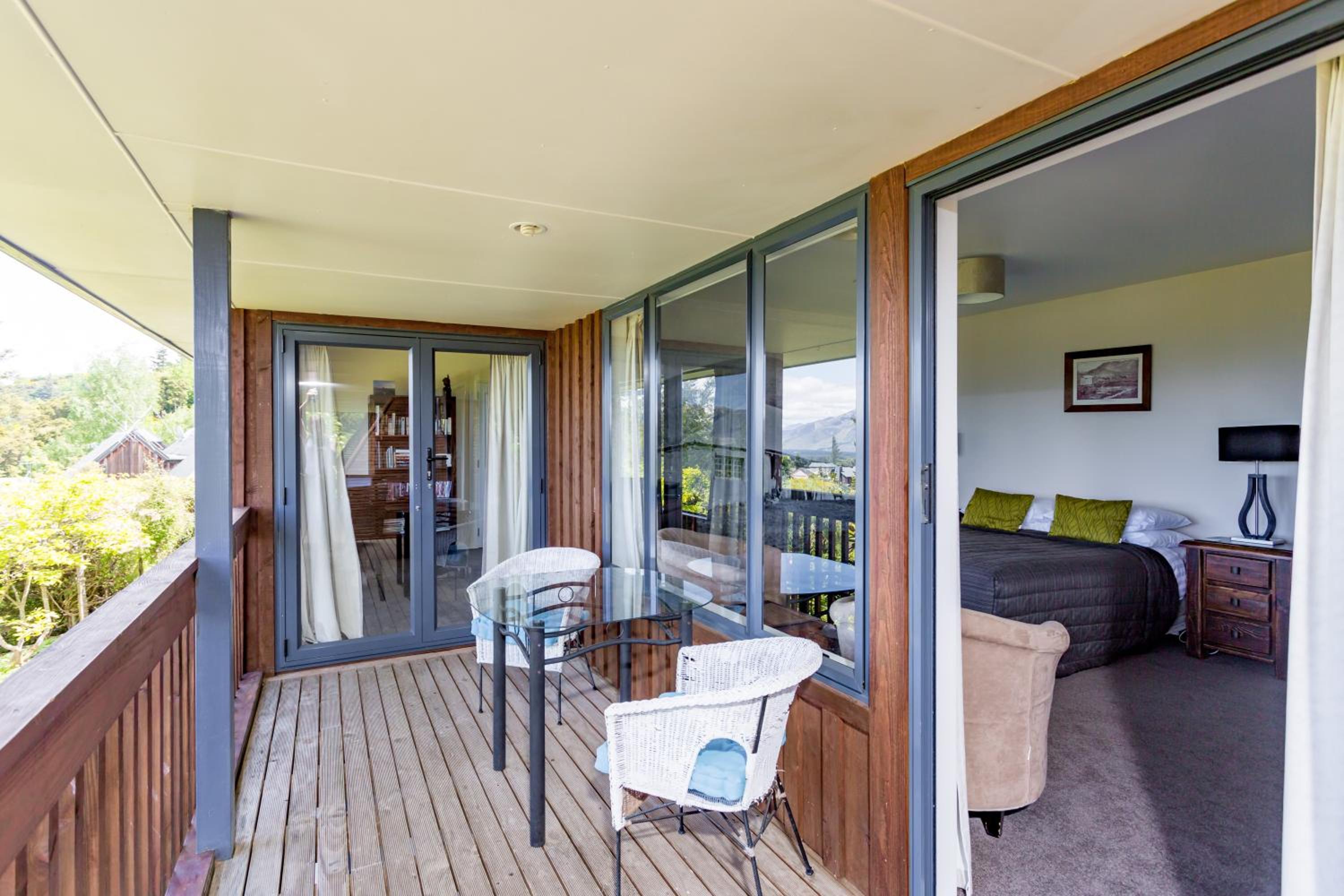 8 on Oregon Boutique Lodge