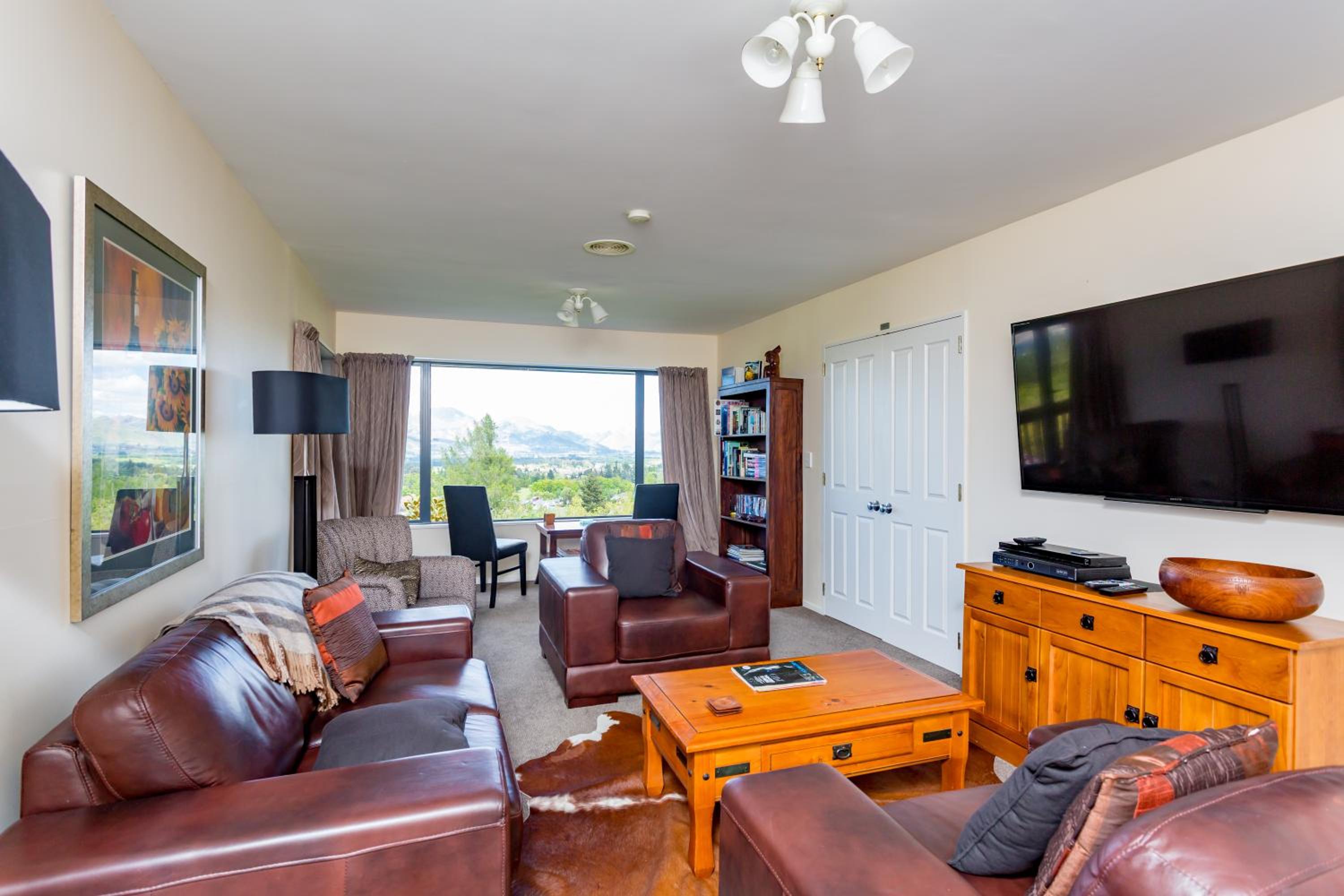 8 on Oregon Boutique Lodge