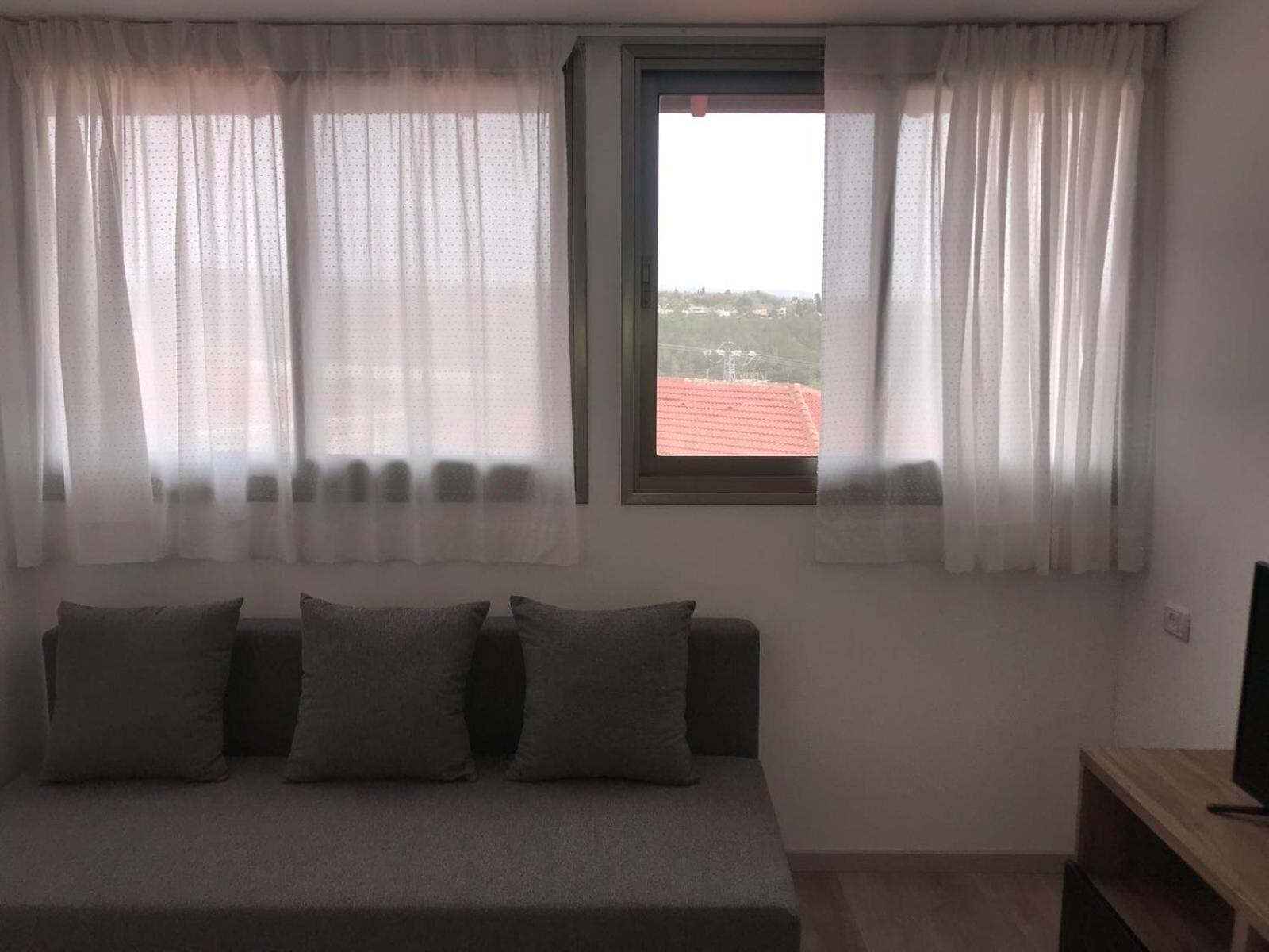 בין יער לים, photo 14