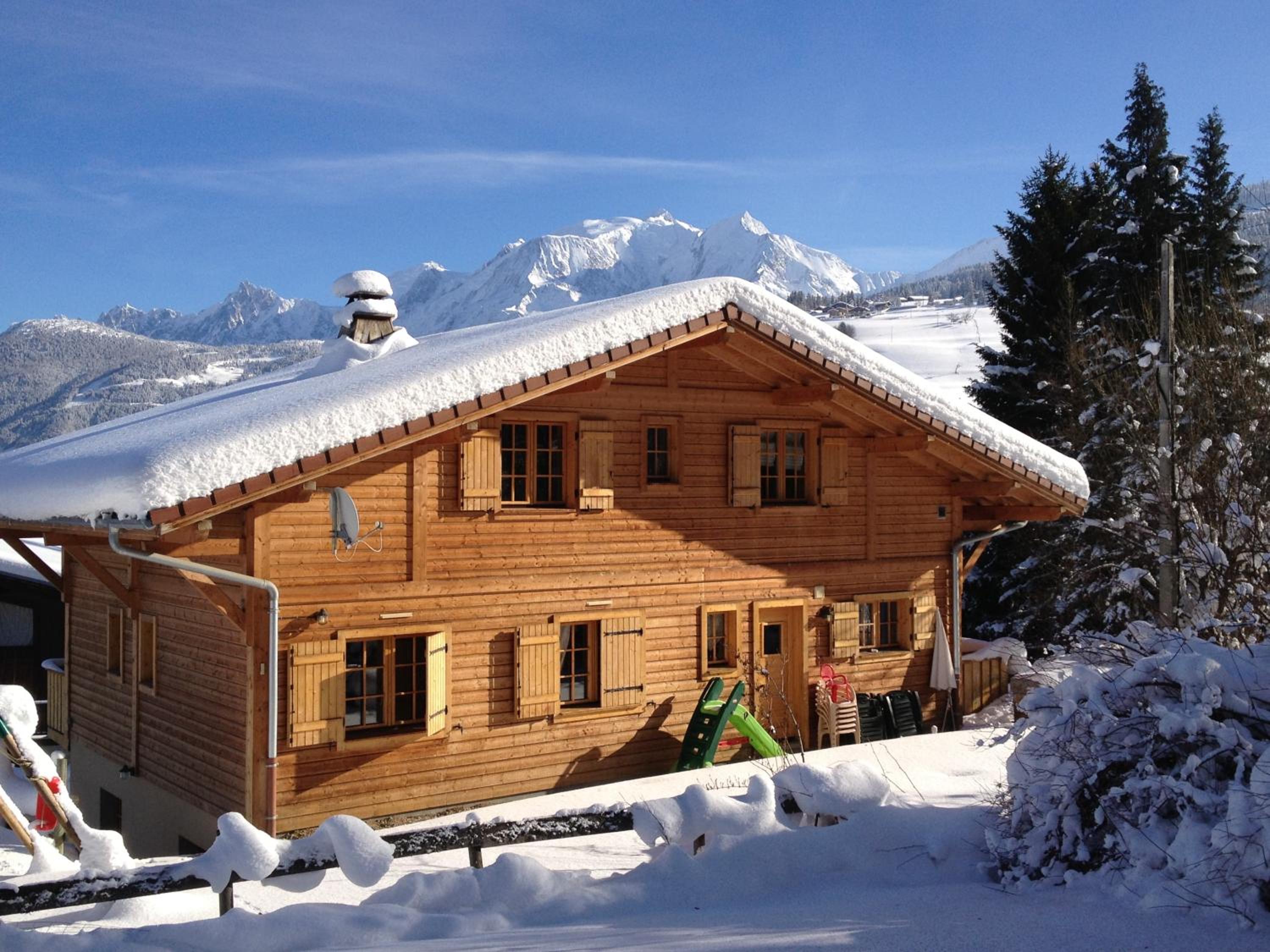 Chalet Le Sabot De Venus view 3