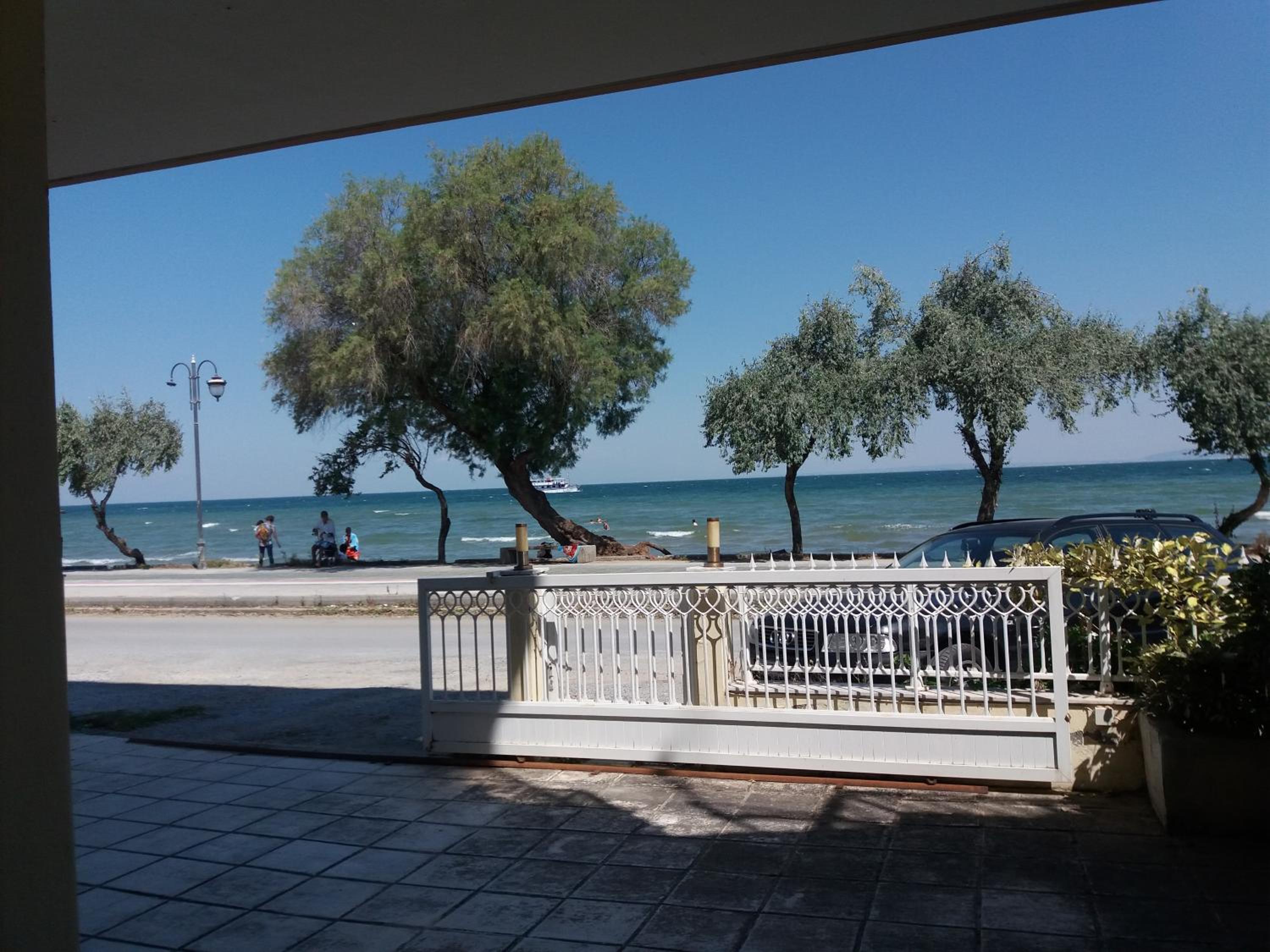 Jordan's Neoi Epivates Appartment by the Beach