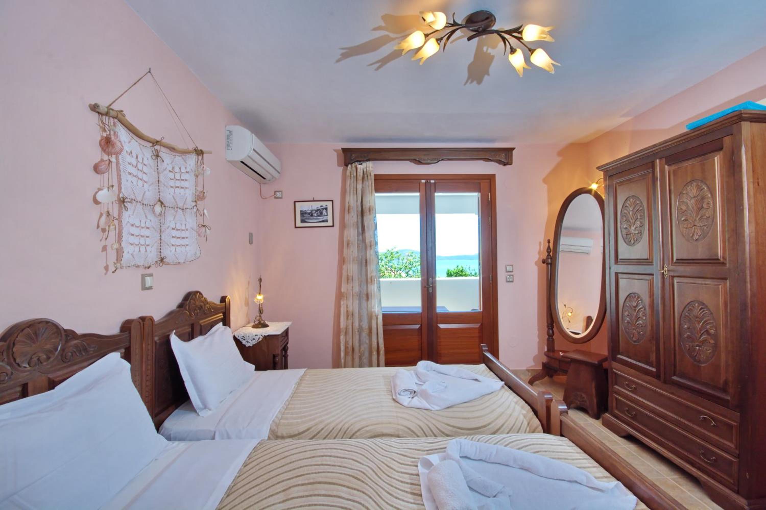 Pelagos Villas