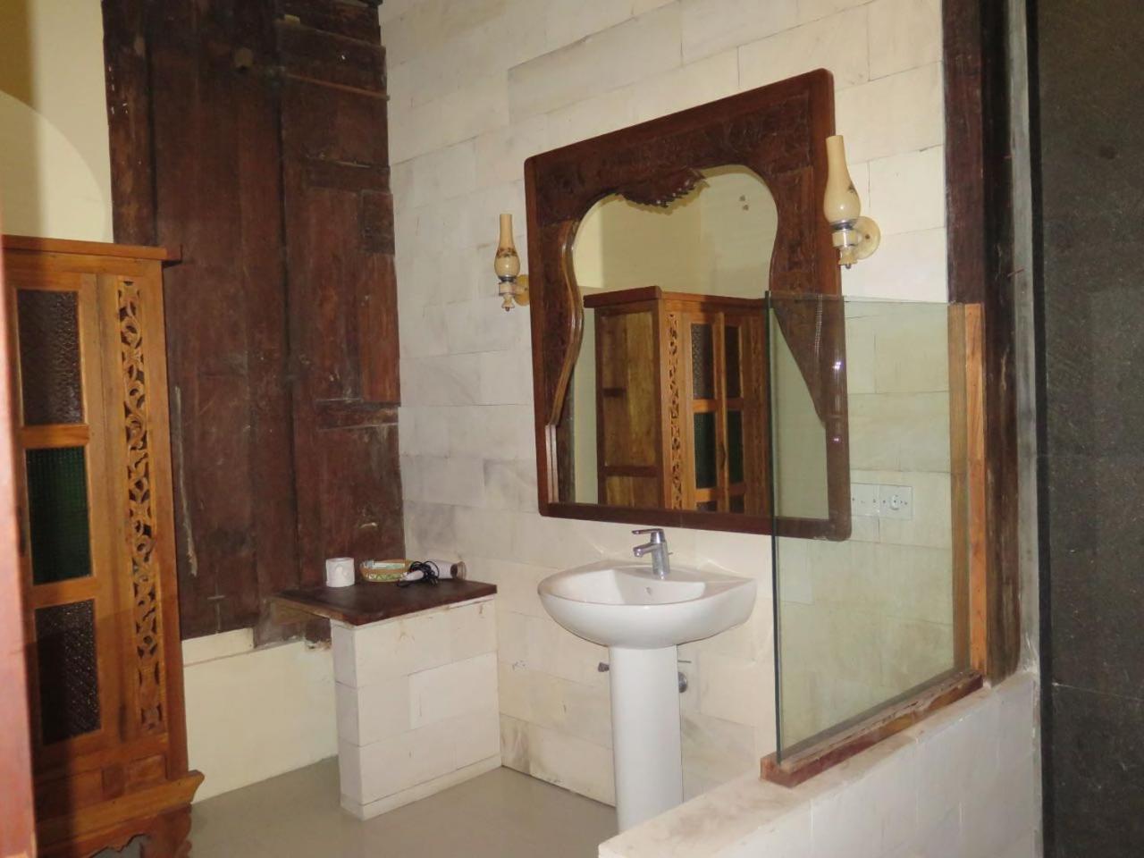 Intan Mutiara Sanur Beach Villa