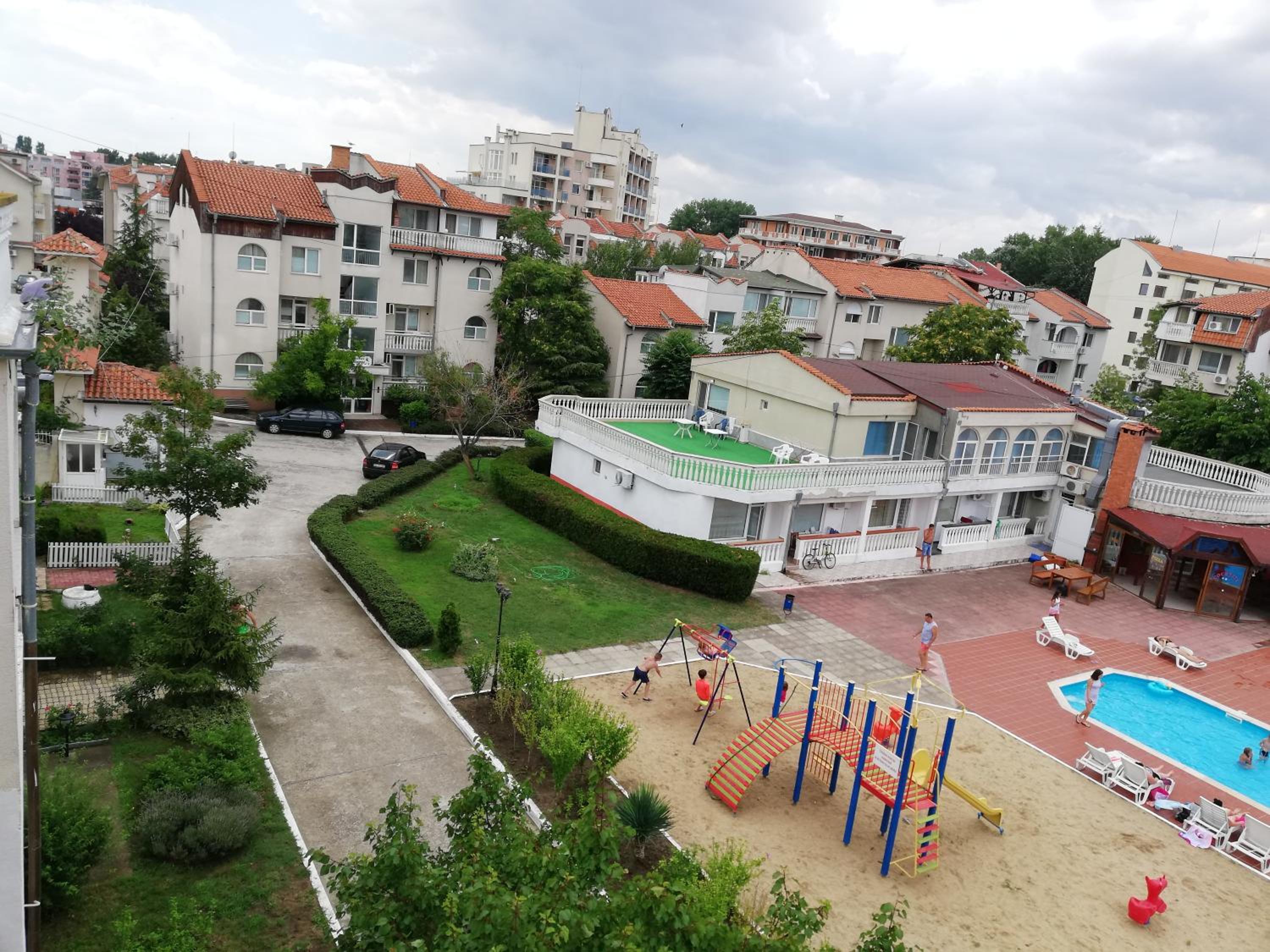 Apartments Bravo 1-Vichevi