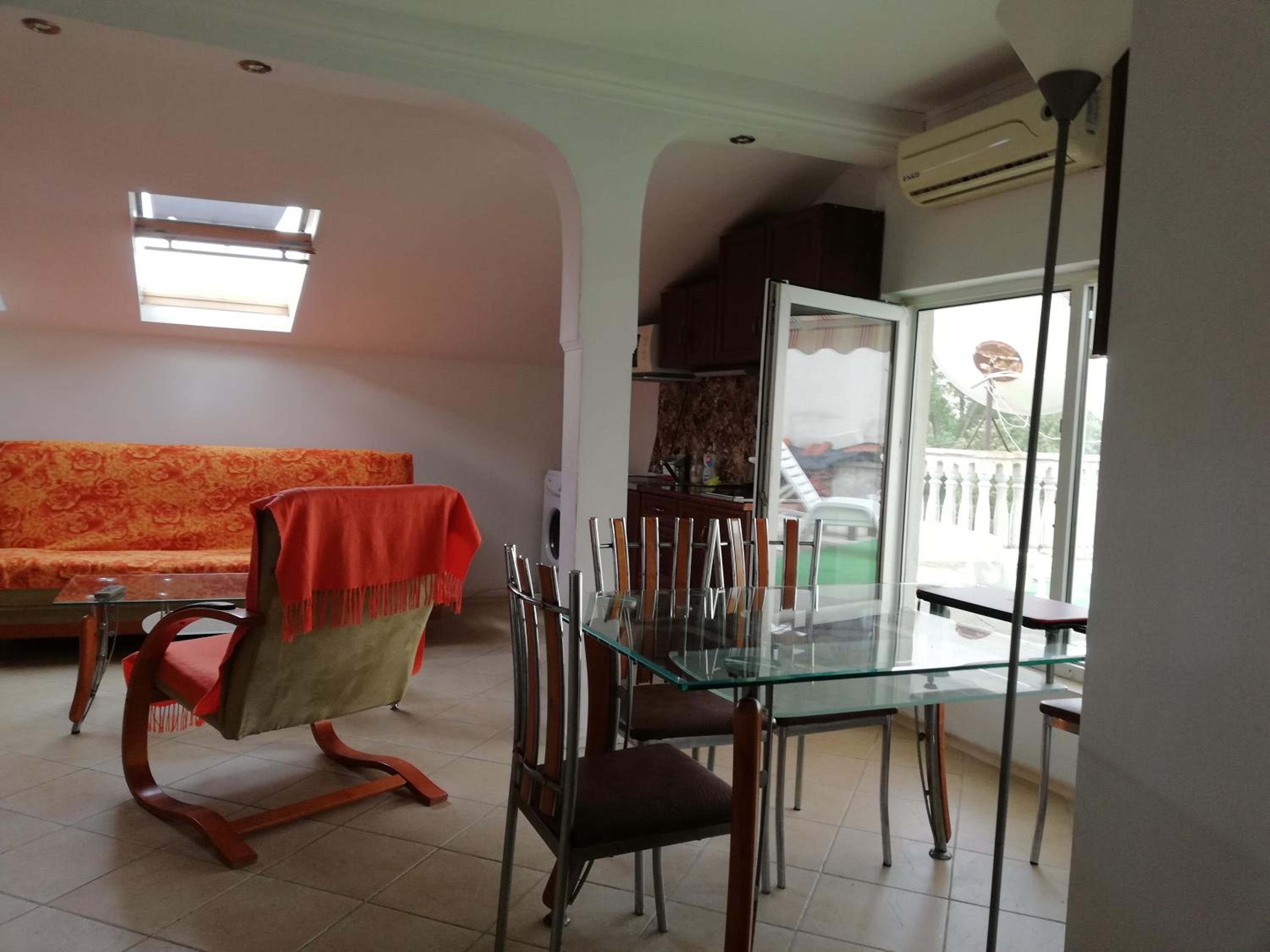 Apartments Bravo 1-Vichevi