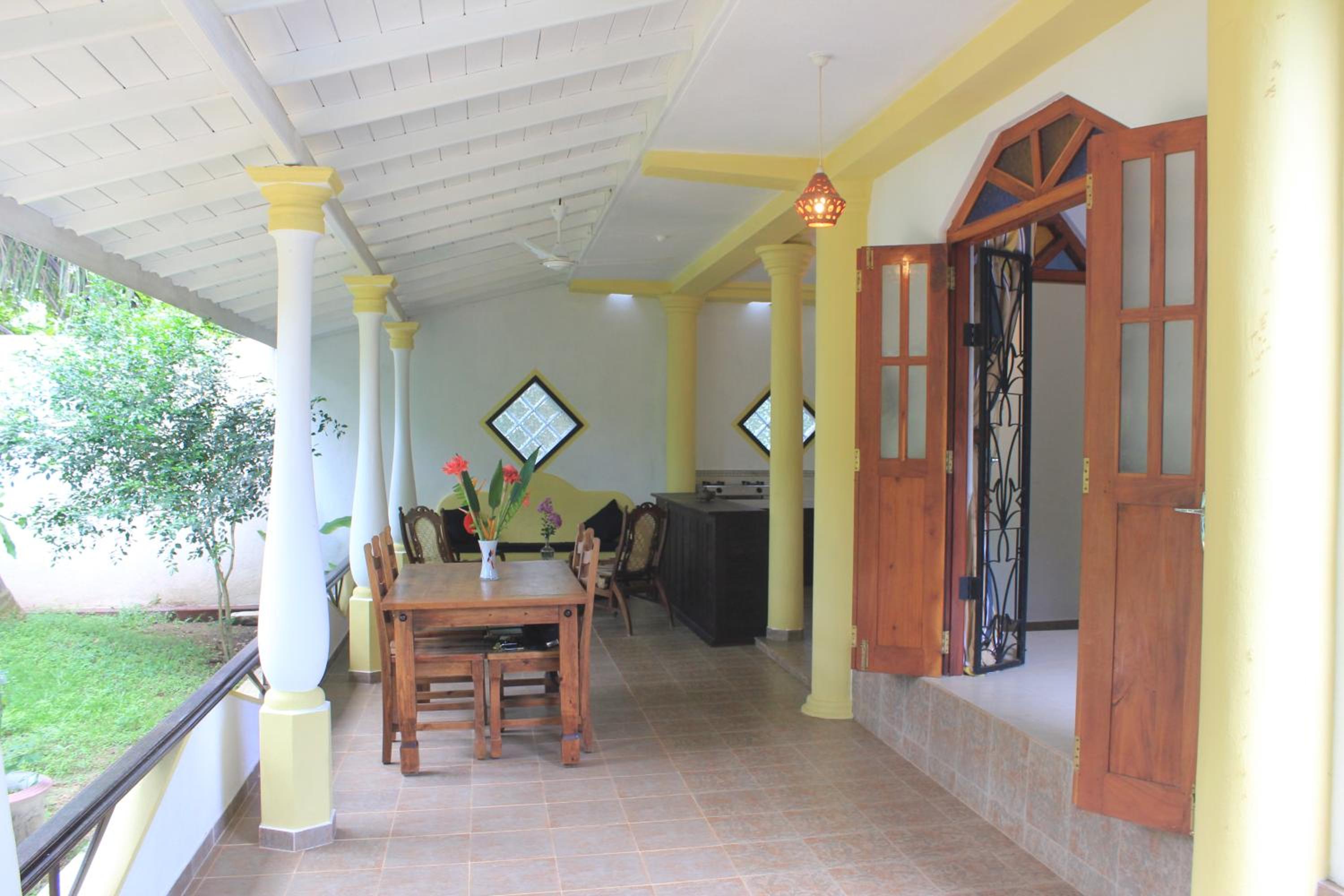 Dionis Villa