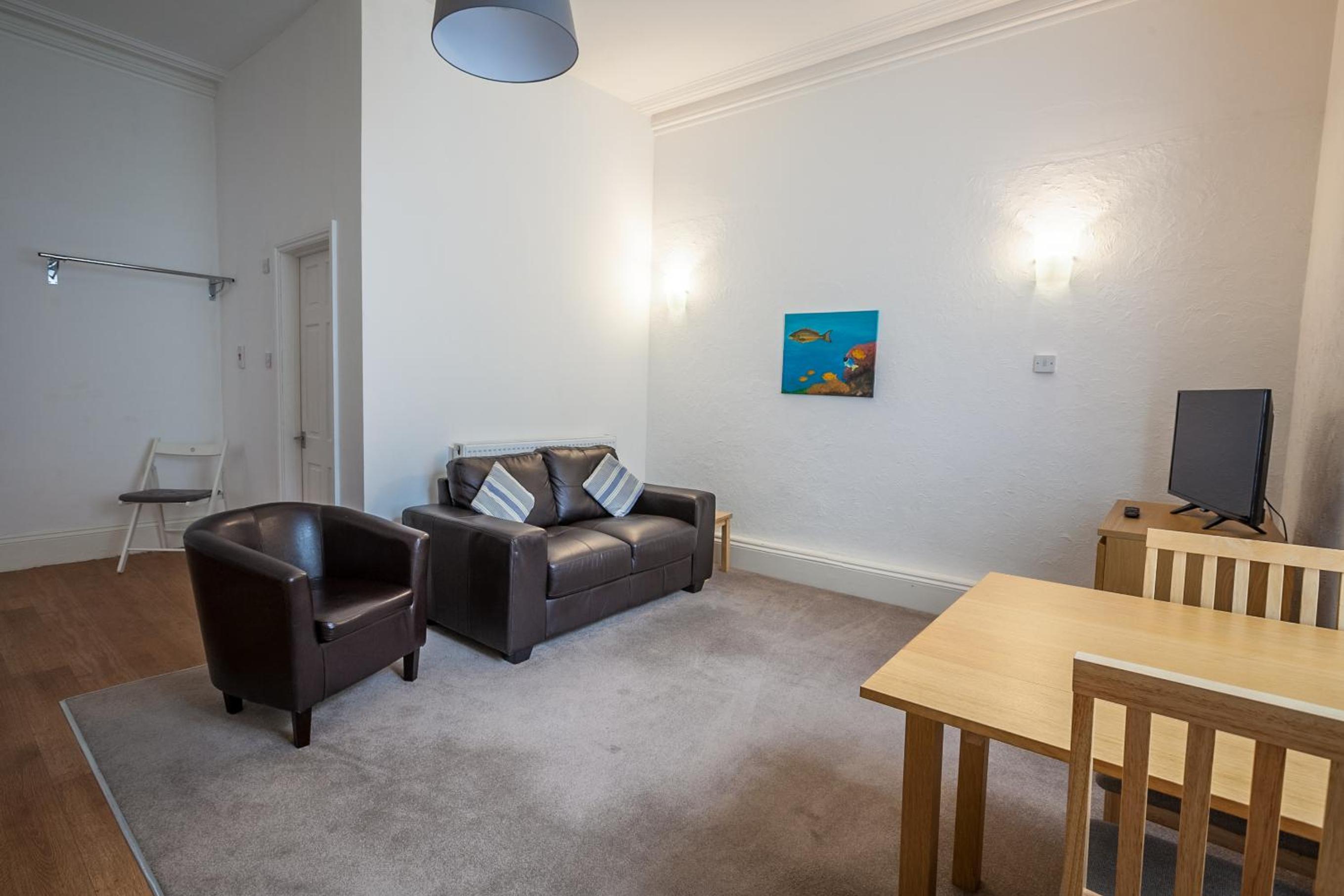 Clydesdale Apartments
