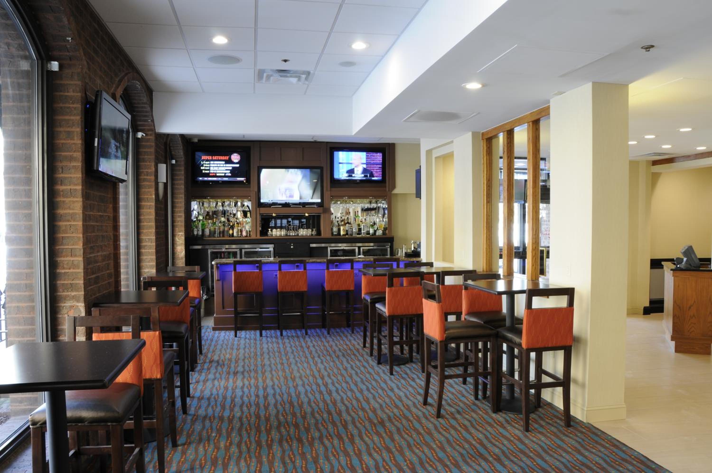 Days Inn by Wyndham Baltimore Inner Harbor - Property Image 25