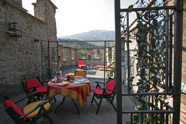 Castrum di Serravalle