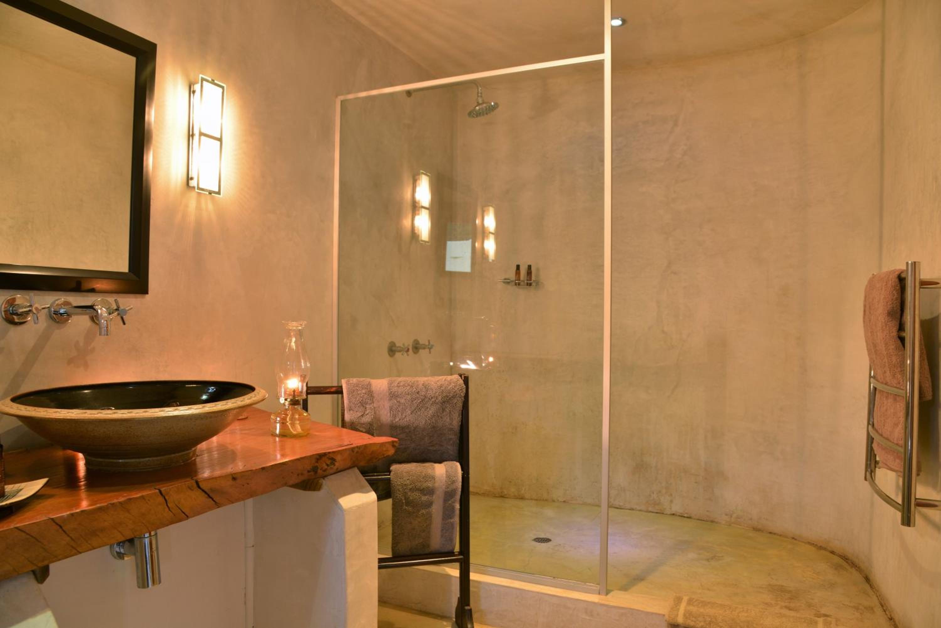 Sibuya Game Reserve and Lodge