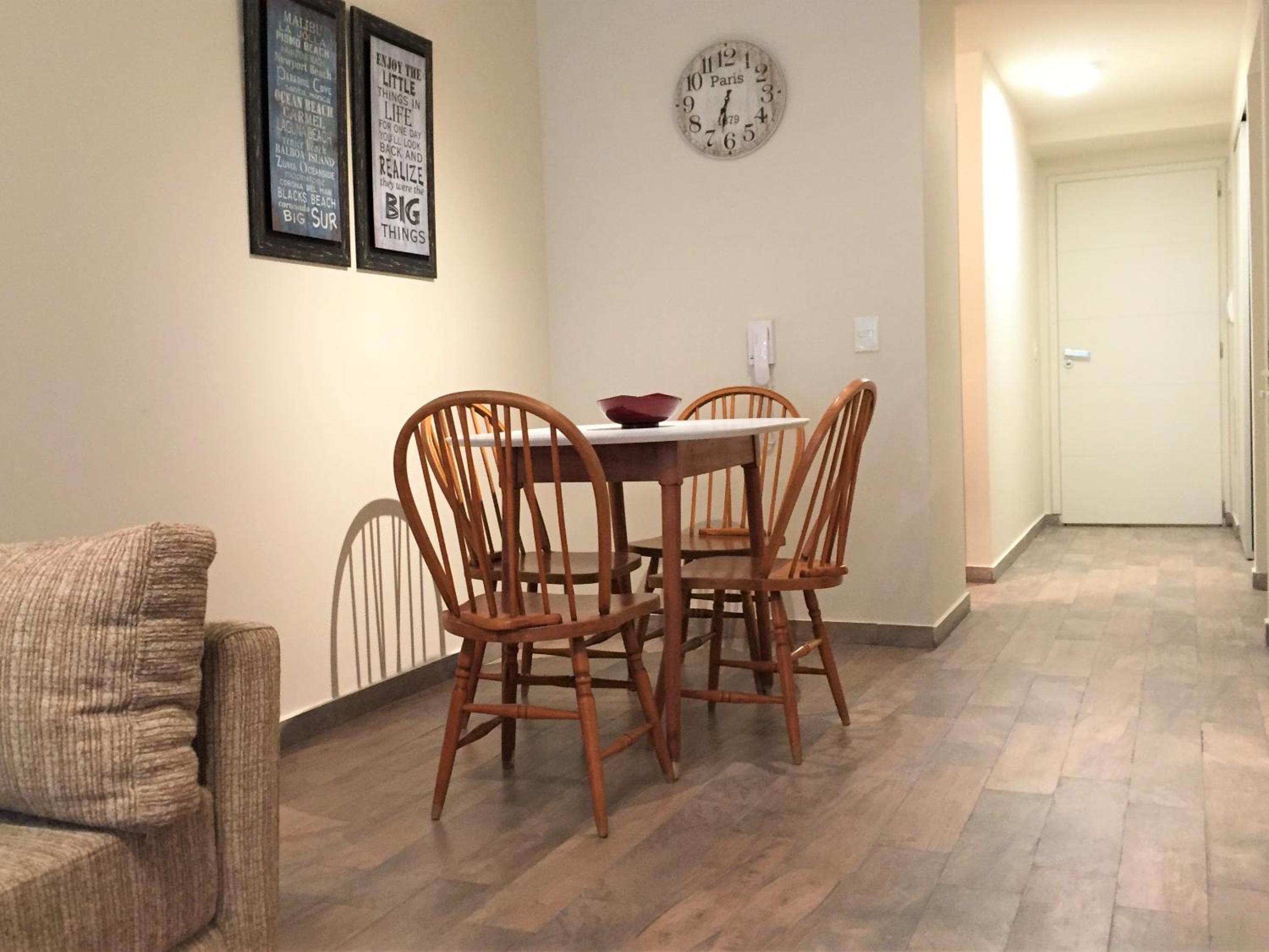 URBANA SUITES & STUDIOS 440