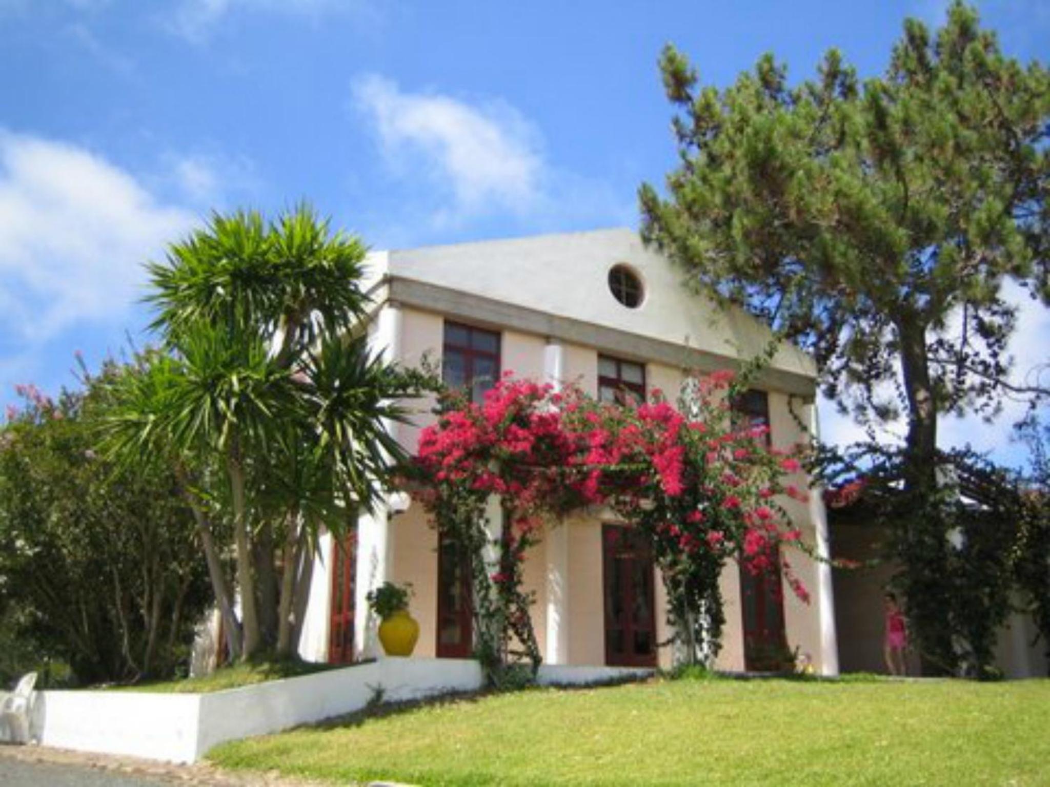 Hotel Odeceixe Bungalow-Parque de Campismo Sao Miguel - Image 1