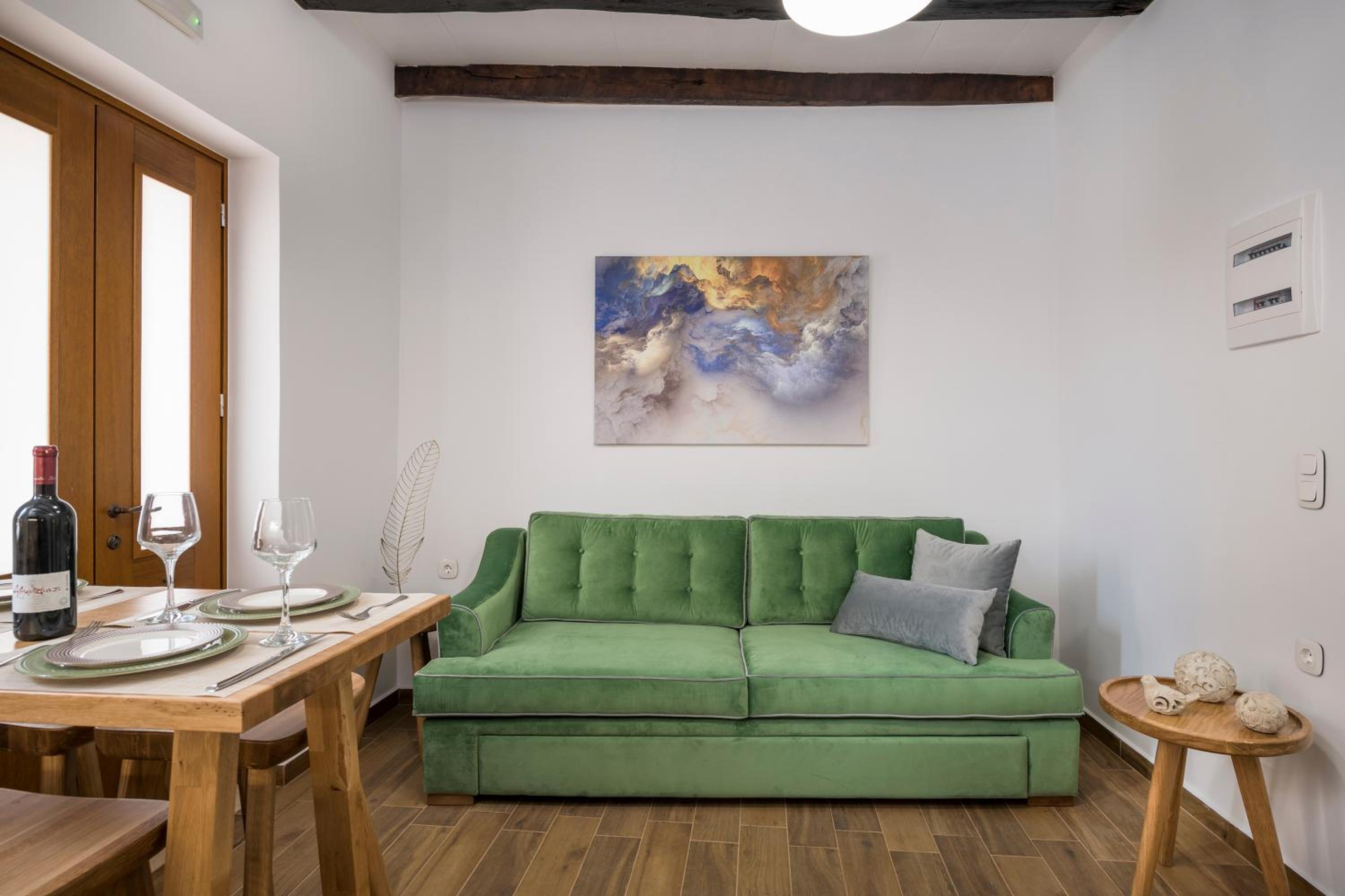 Evlimeni Suites
