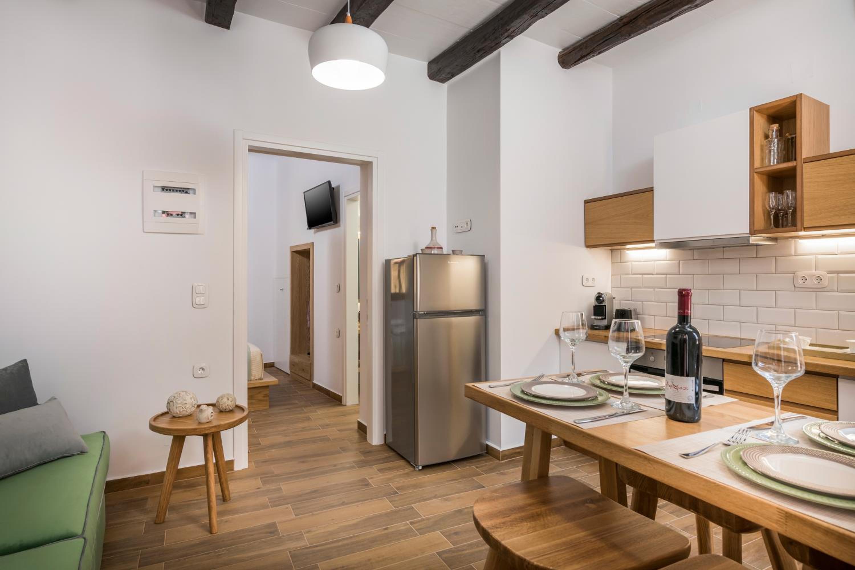 Evlimeni Suites