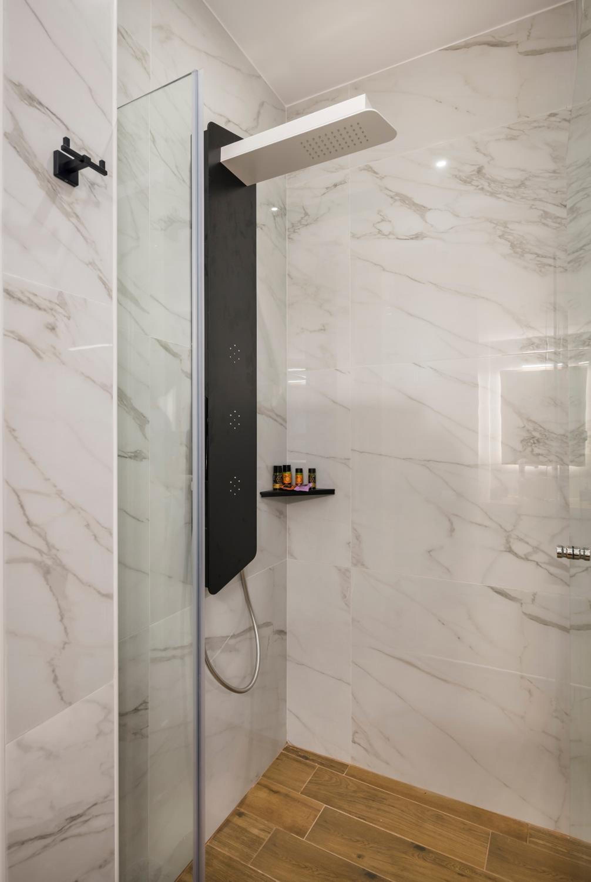Evlimeni Suites