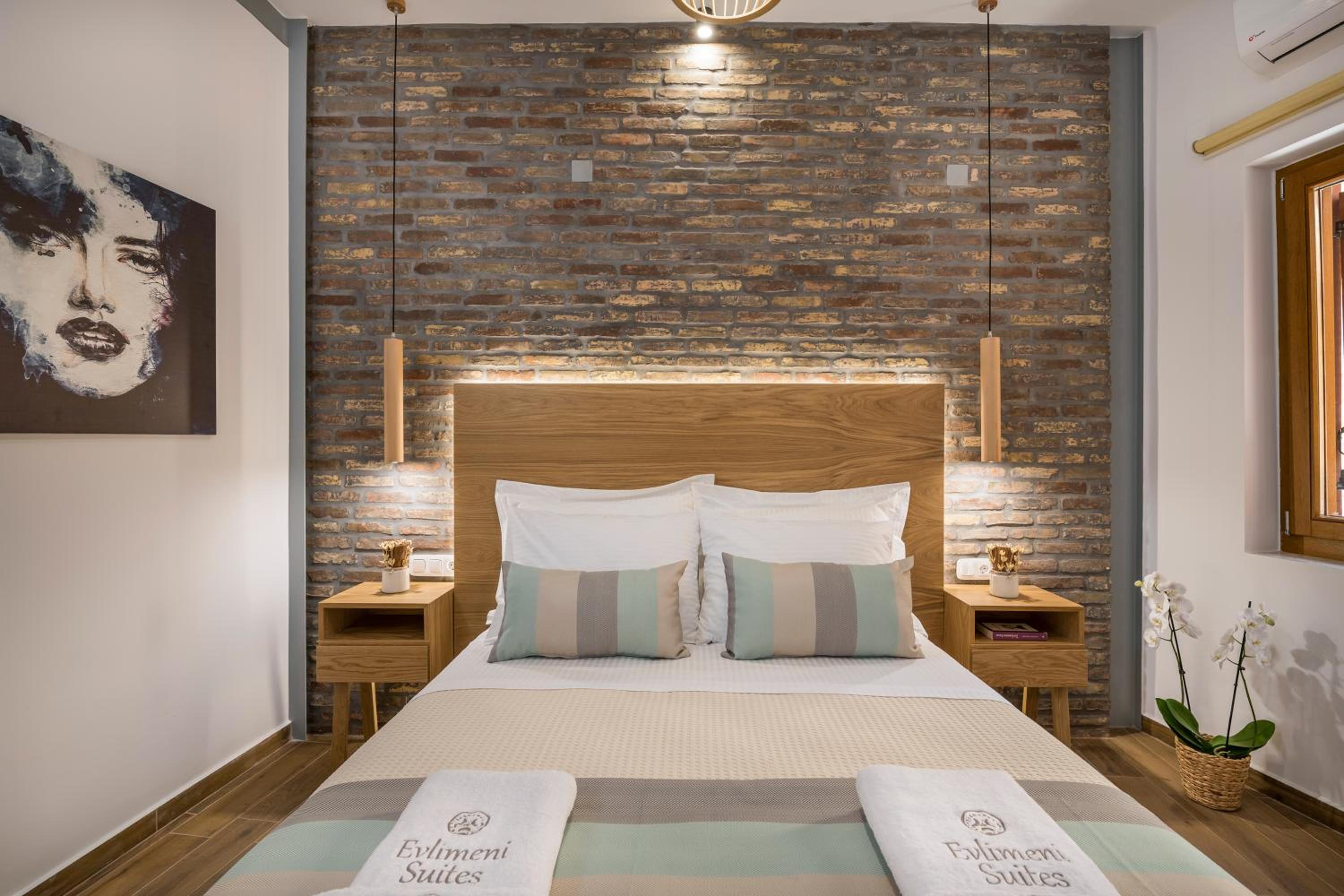 Evlimeni Suites