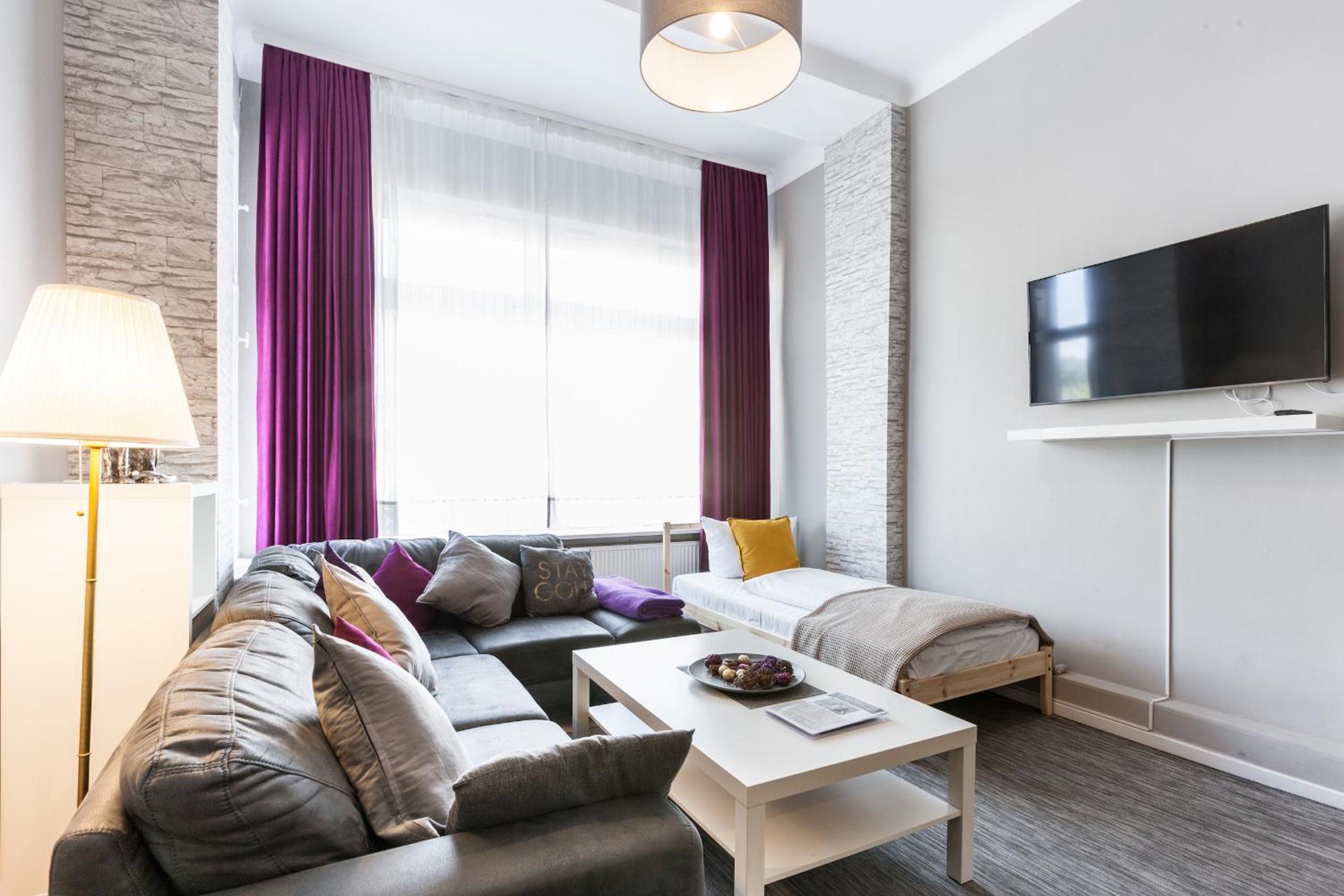 120qm MyGold Apartment 2 Bathrooms Balcony Up to 9 Guests