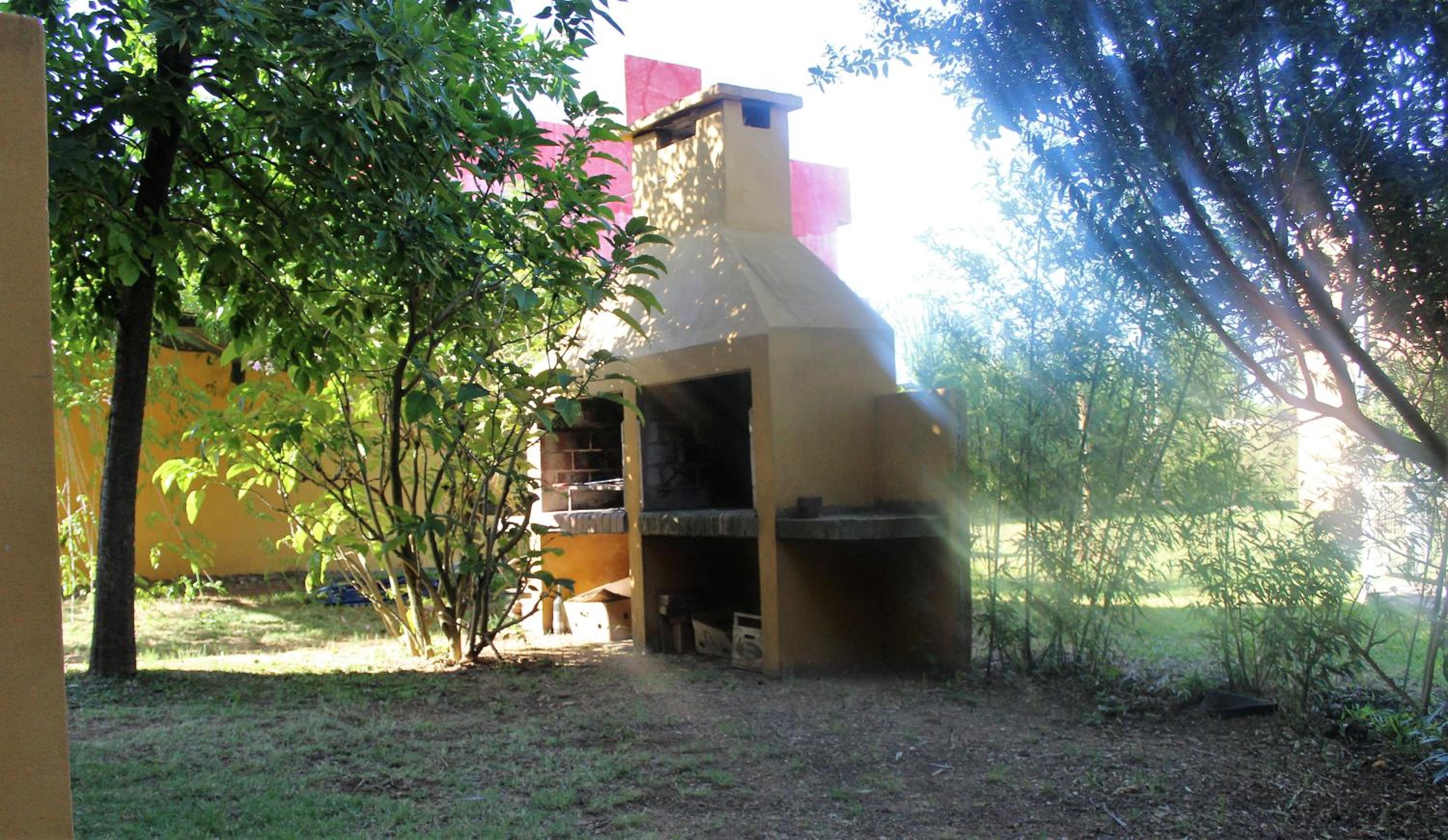 Yataí Casas